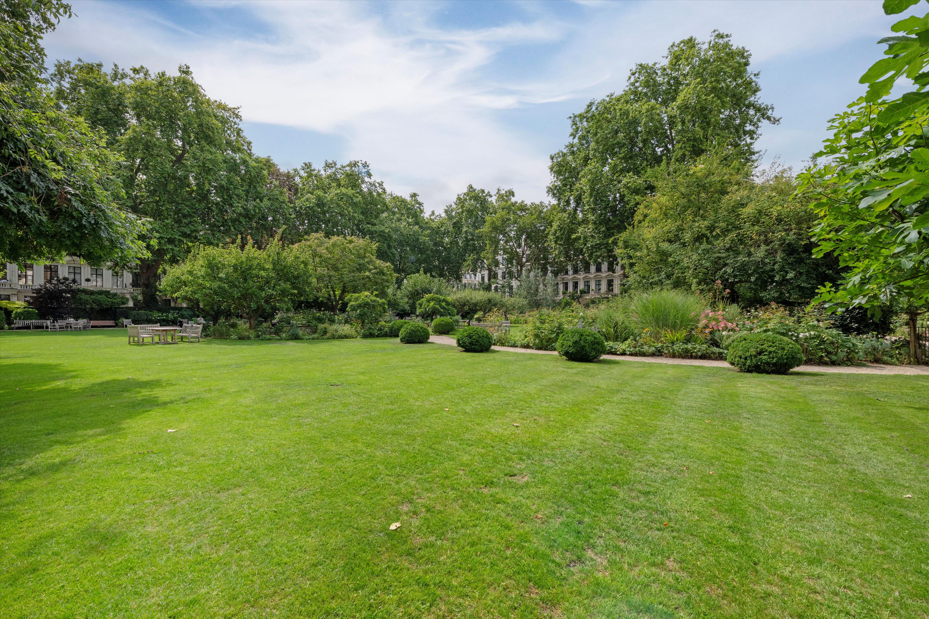 Cleveland Gardens, Bayswater, London, W2