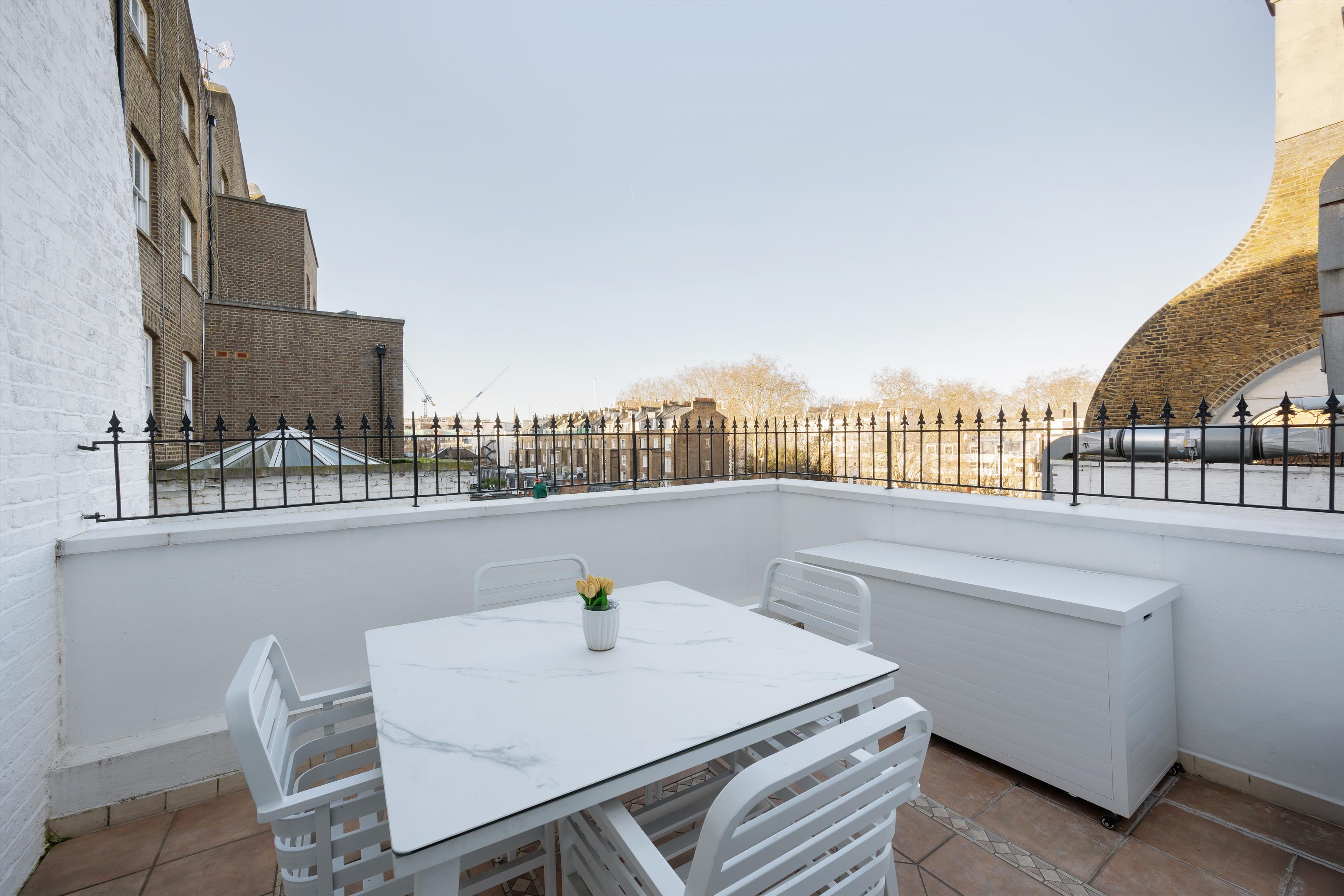 Lancaster Gate, Hyde Park, London, W2