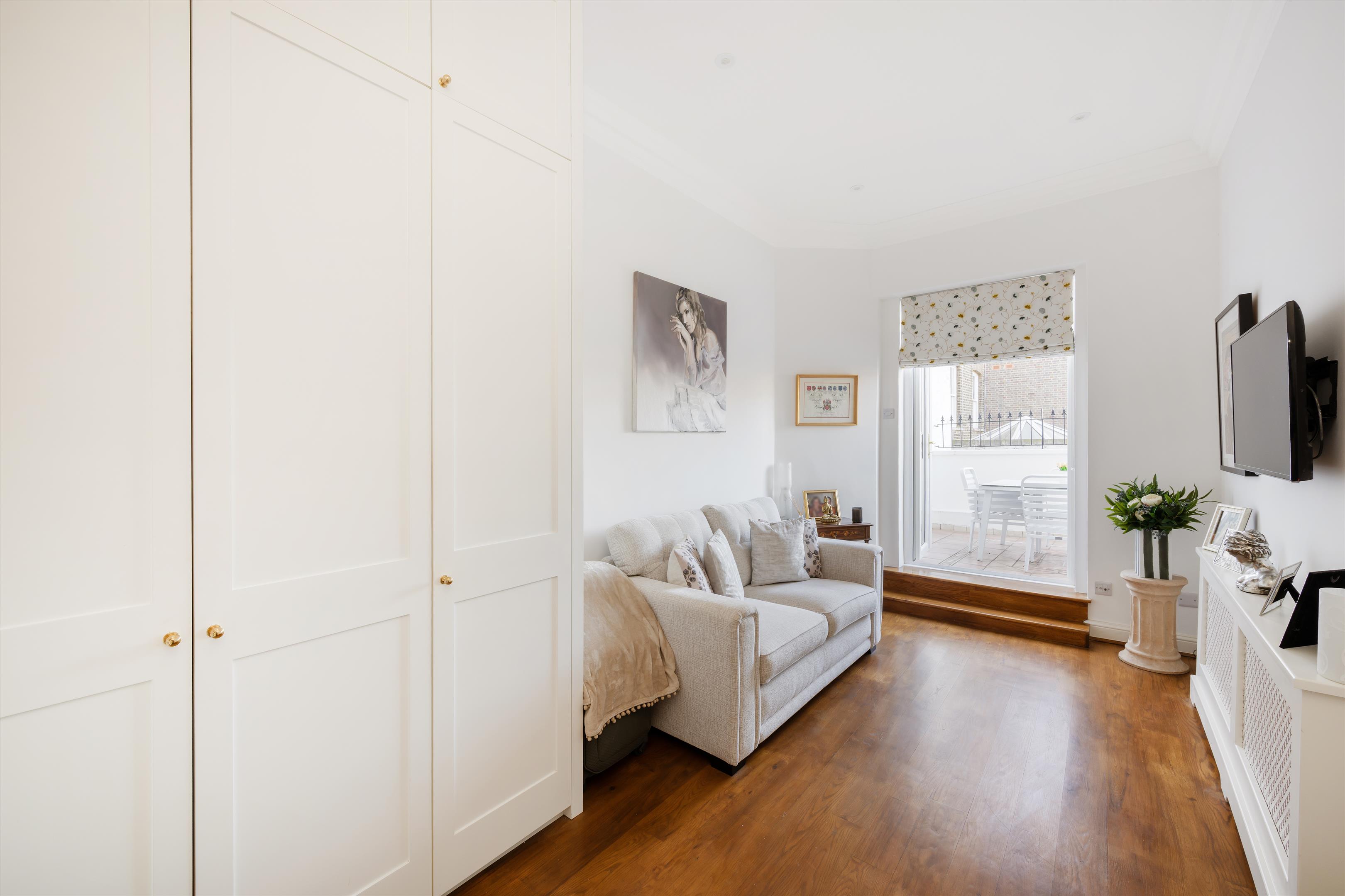 Lancaster Gate, Hyde Park, London, W2