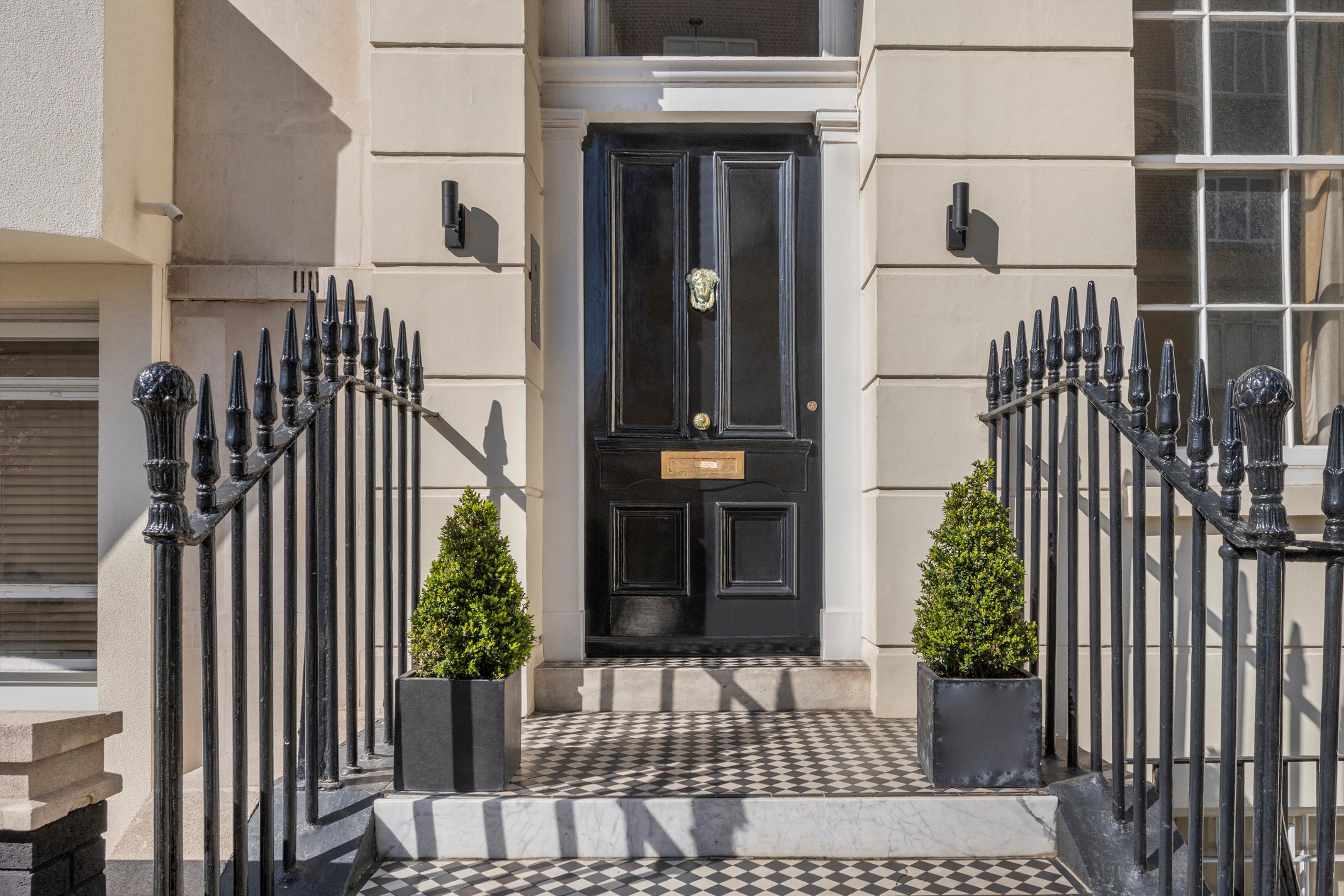 Clifton Place, London W2