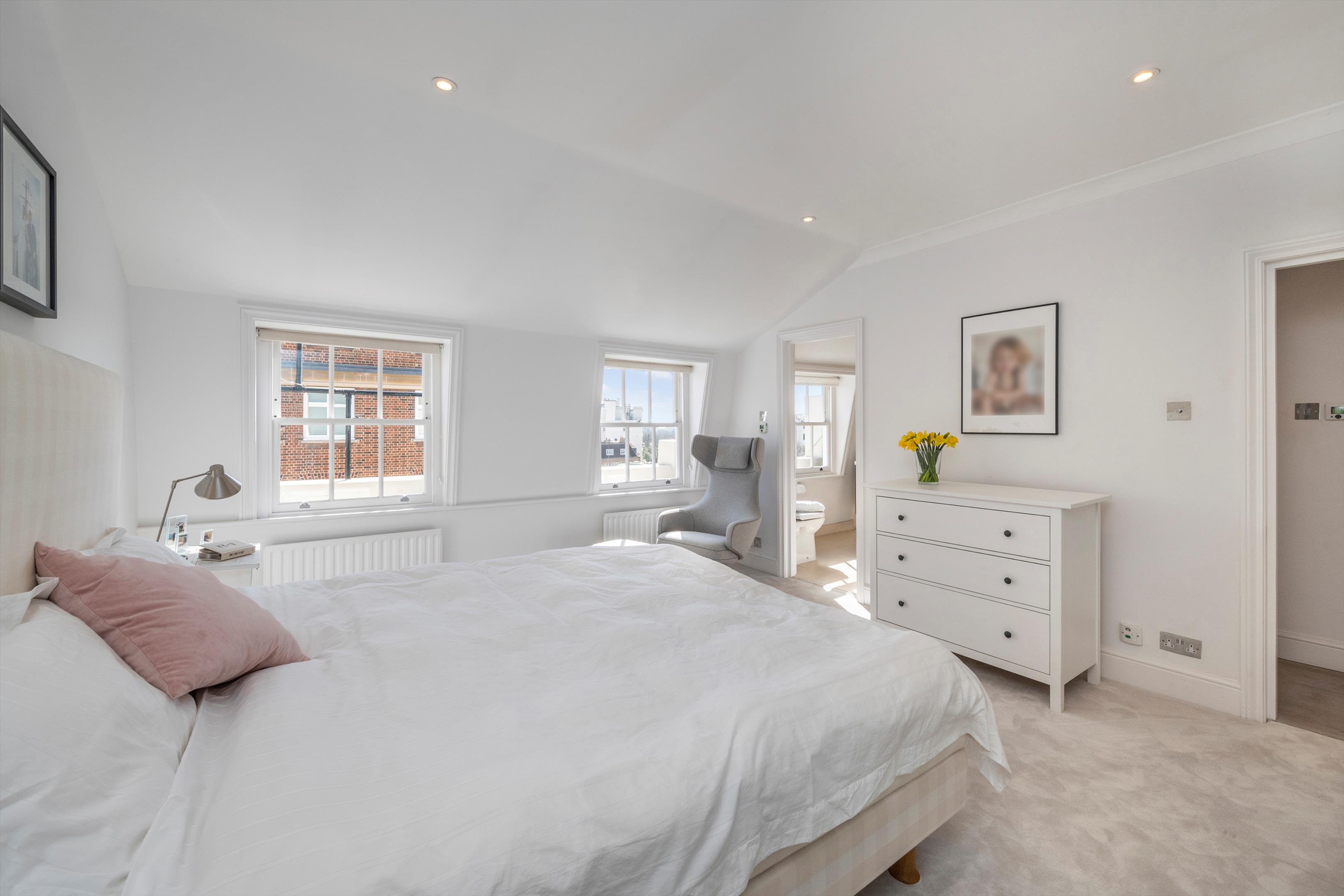 Clifton Place, London W2