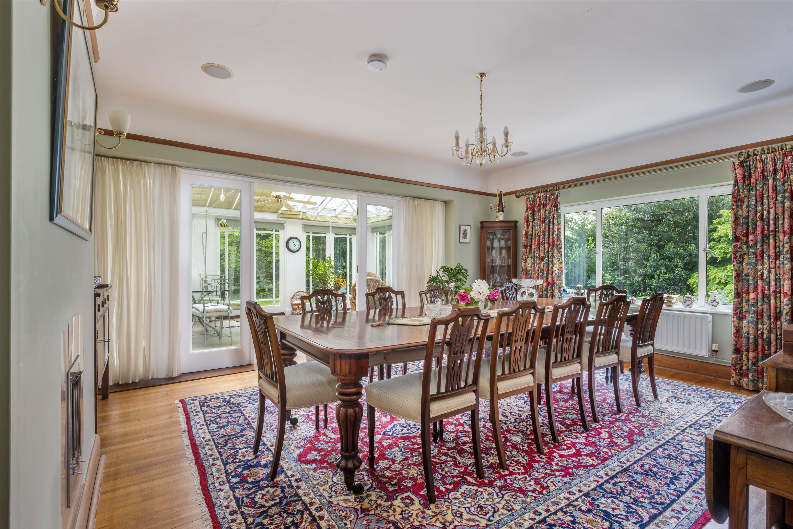 Weydown Road, Haslemere, Surrey GU27