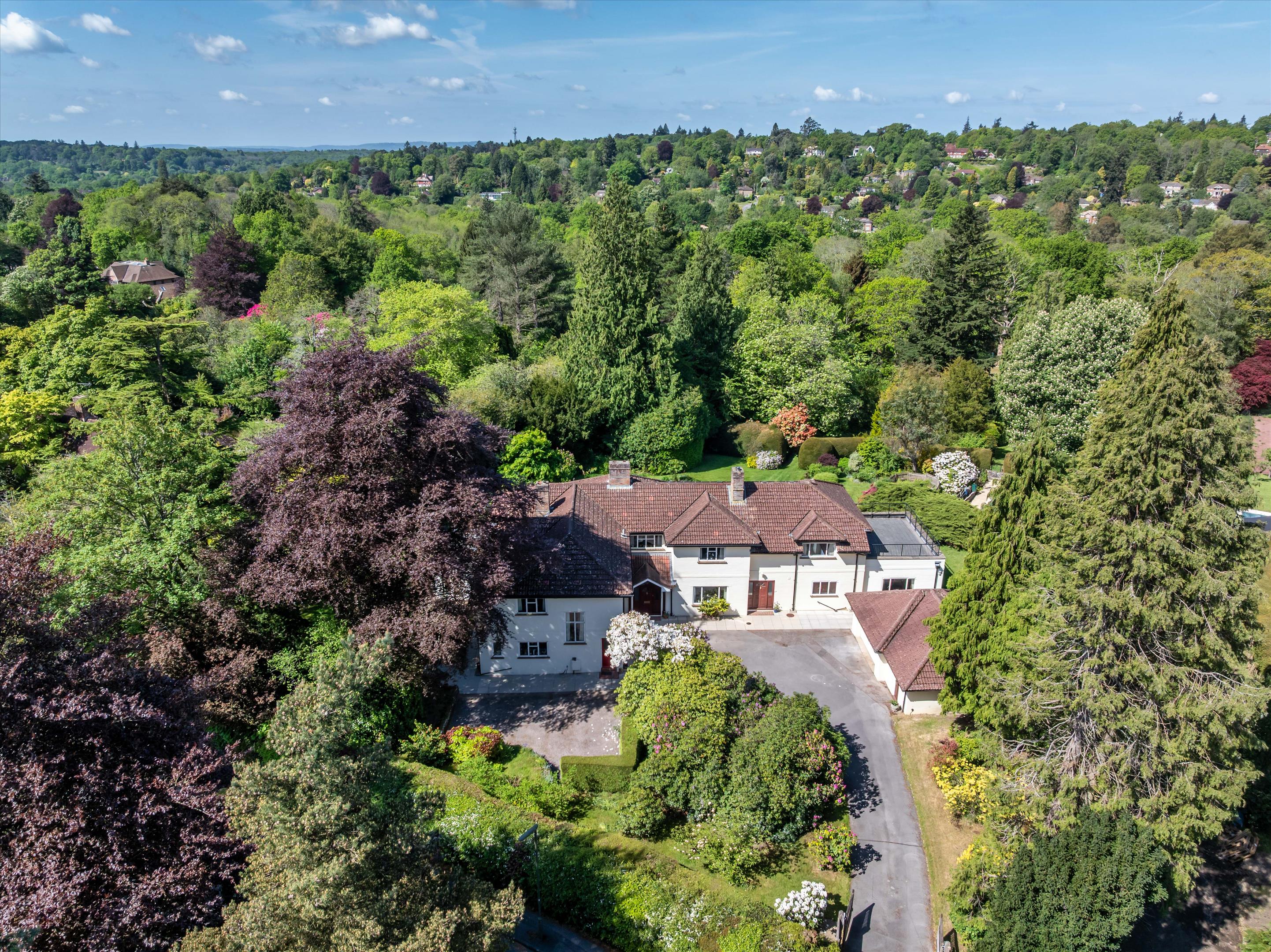 Weydown Road, Haslemere, Surrey GU27