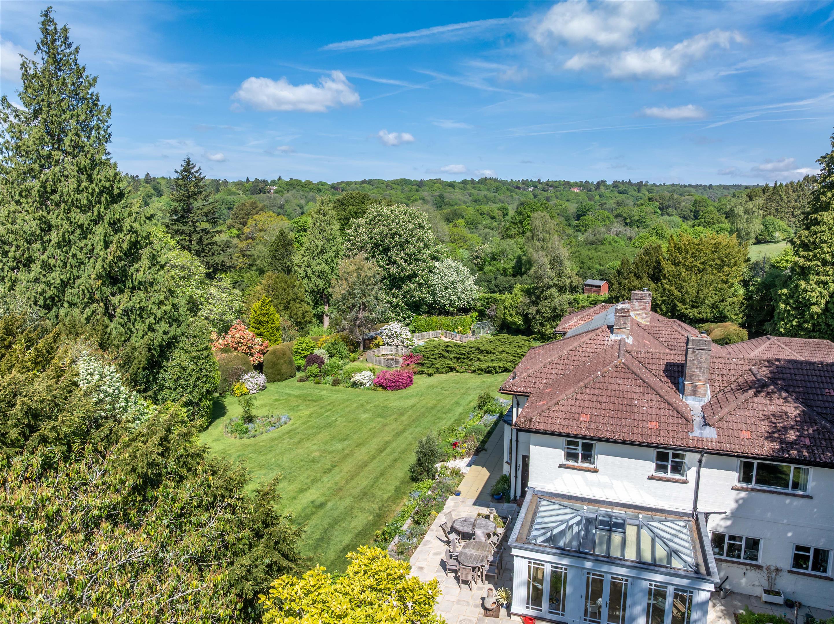 Weydown Road, Haslemere, Surrey GU27