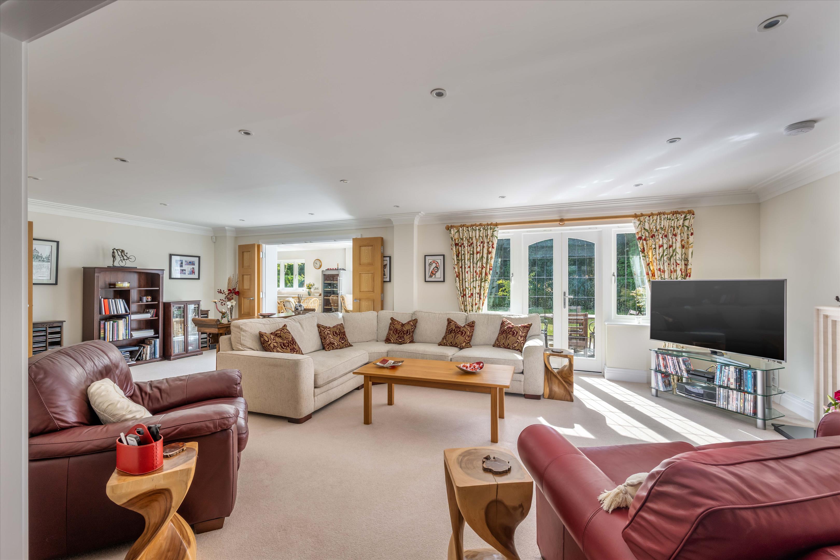 Courts Hill Road, Haslemere, Surrey, GU27