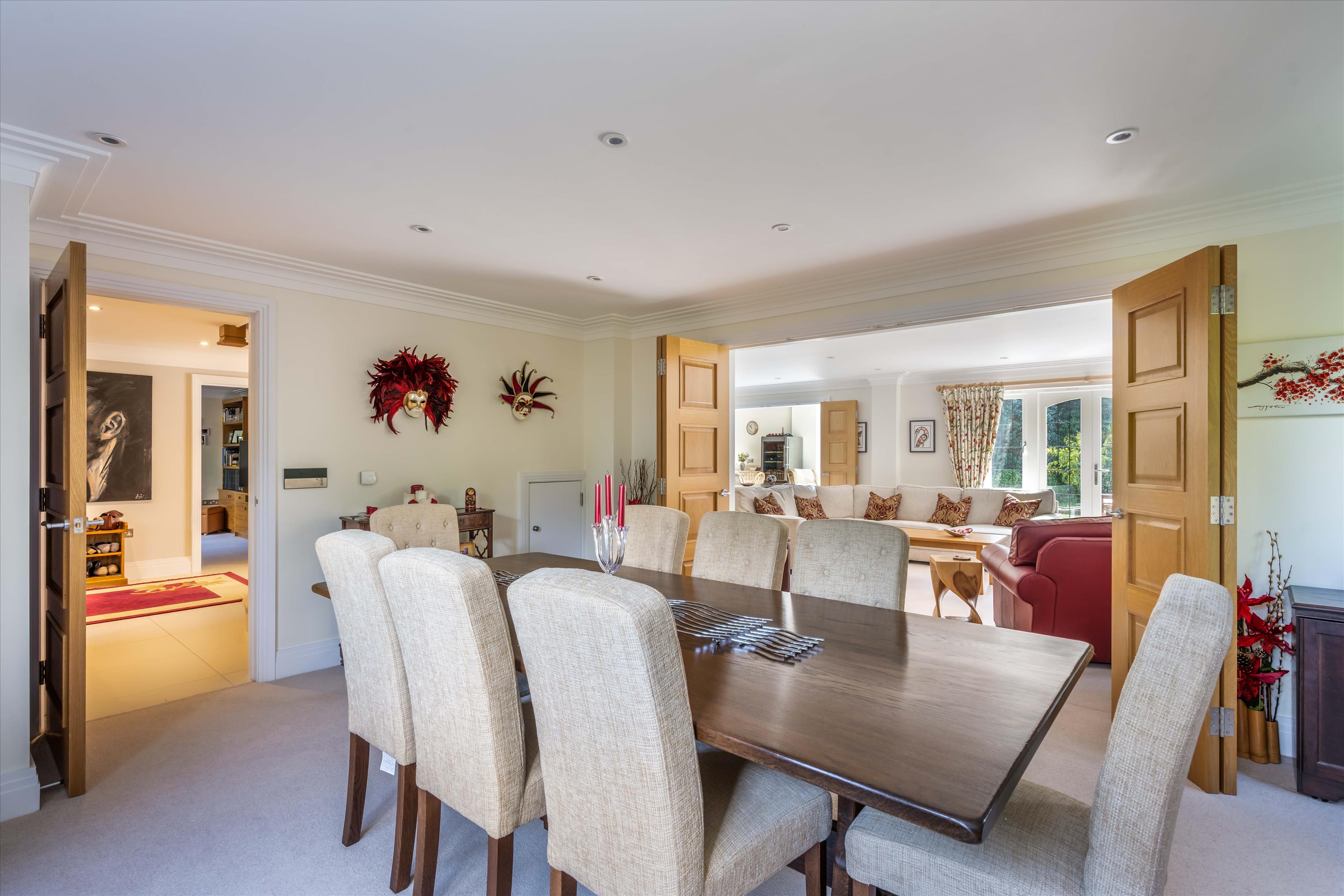 Courts Hill Road, Haslemere, Surrey, GU27