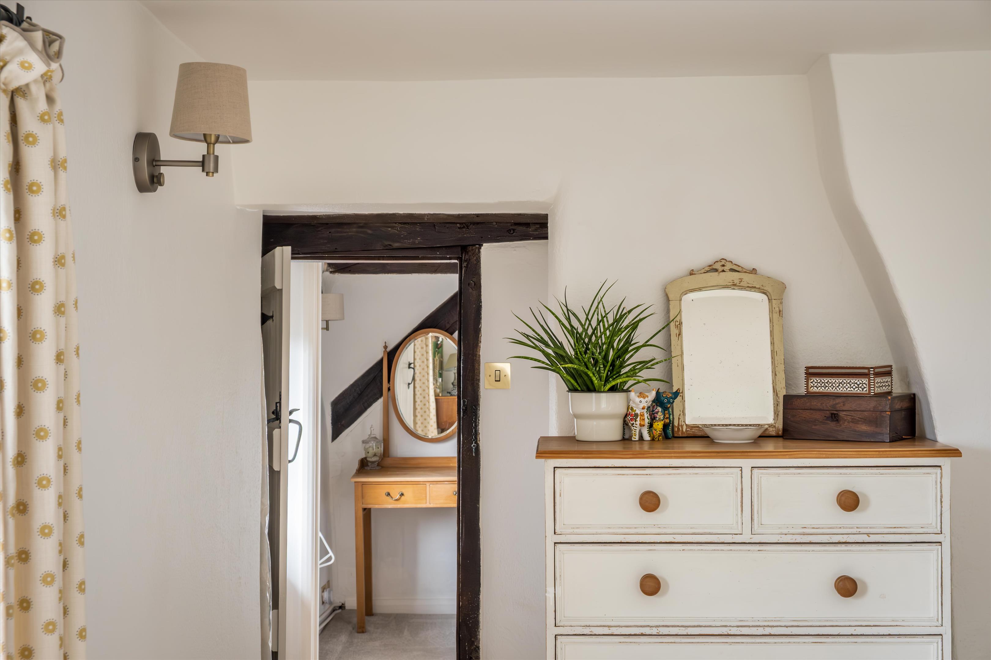 Hollycombe Lane, Linch, West Sussex, GU30
