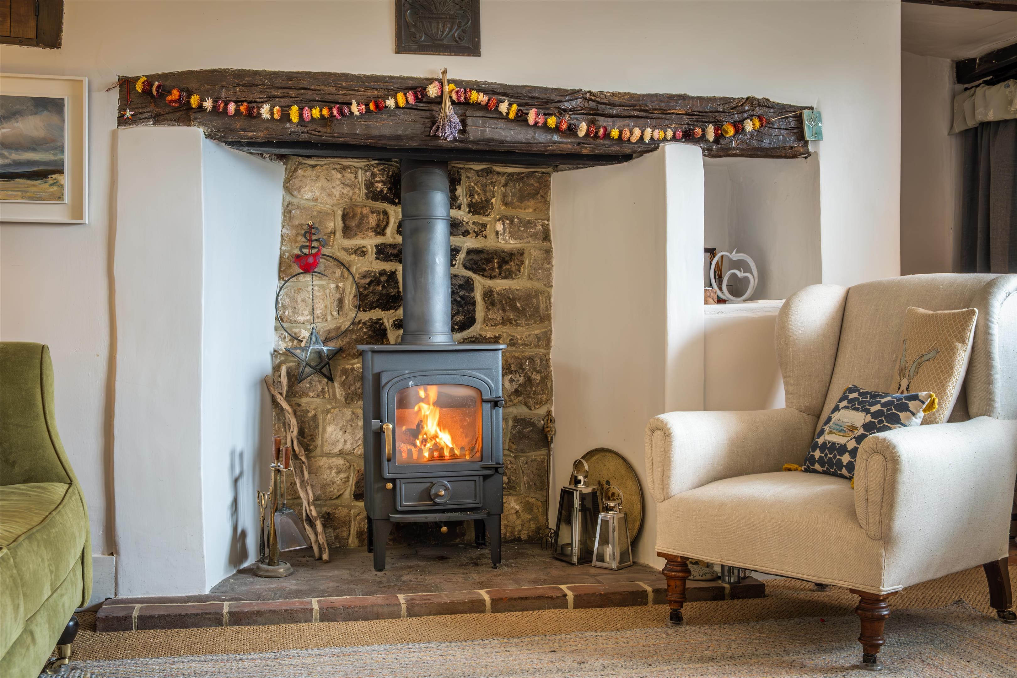 Hollycombe Lane, Linch, West Sussex, GU30