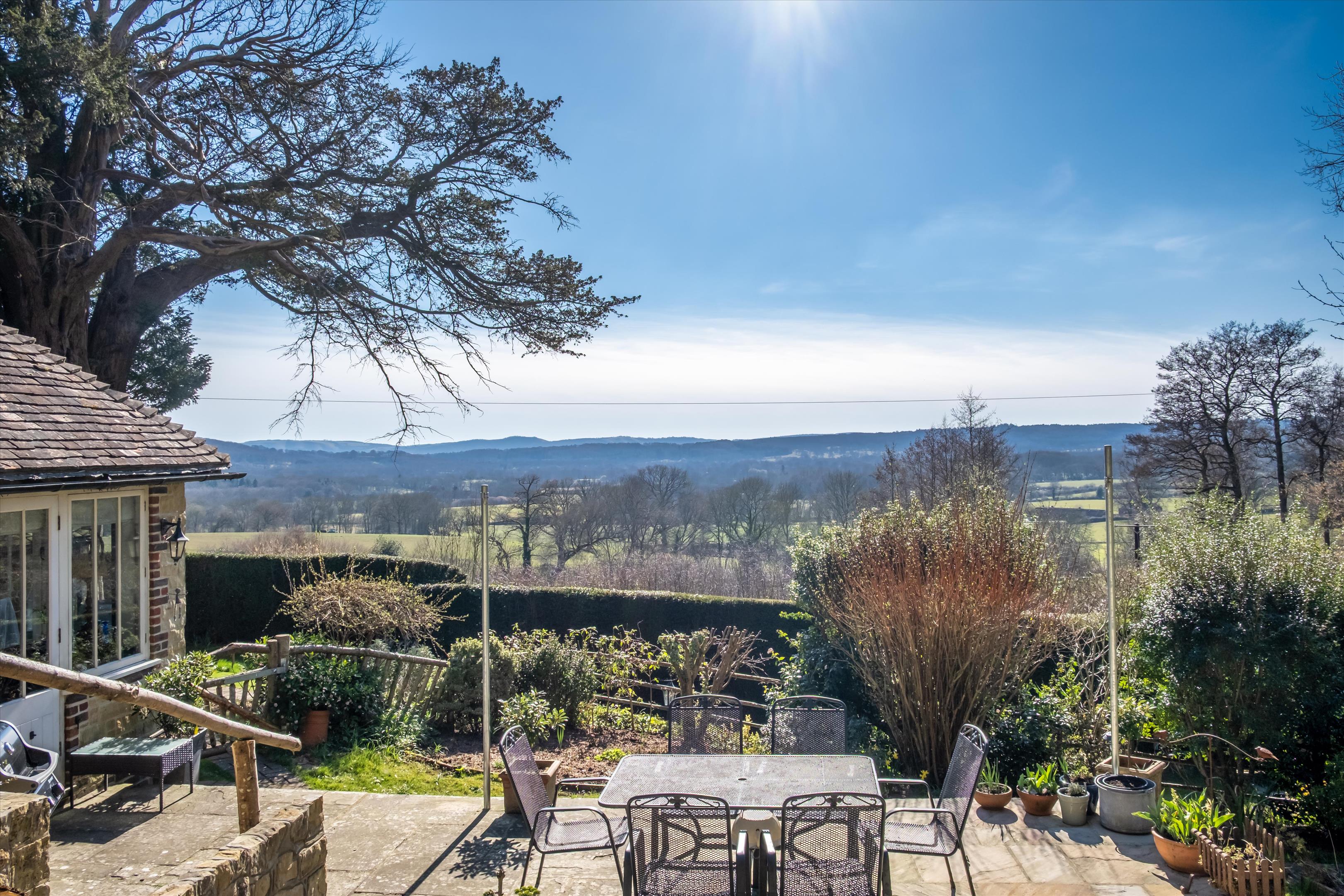 Hollycombe Lane, Linch, West Sussex, GU30