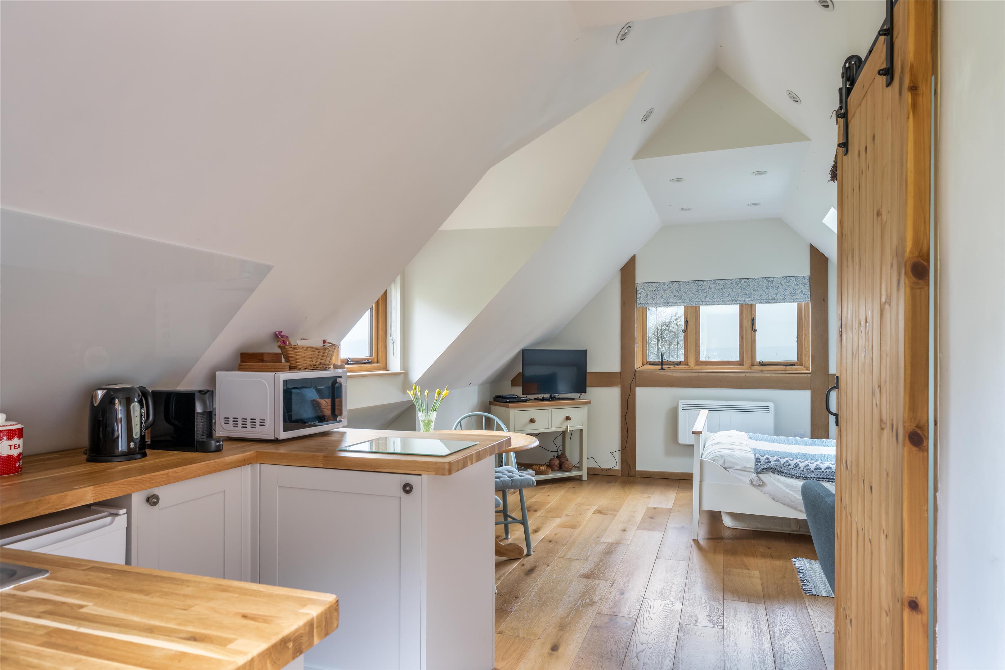Hollycombe Lane, Linch, West Sussex, GU30