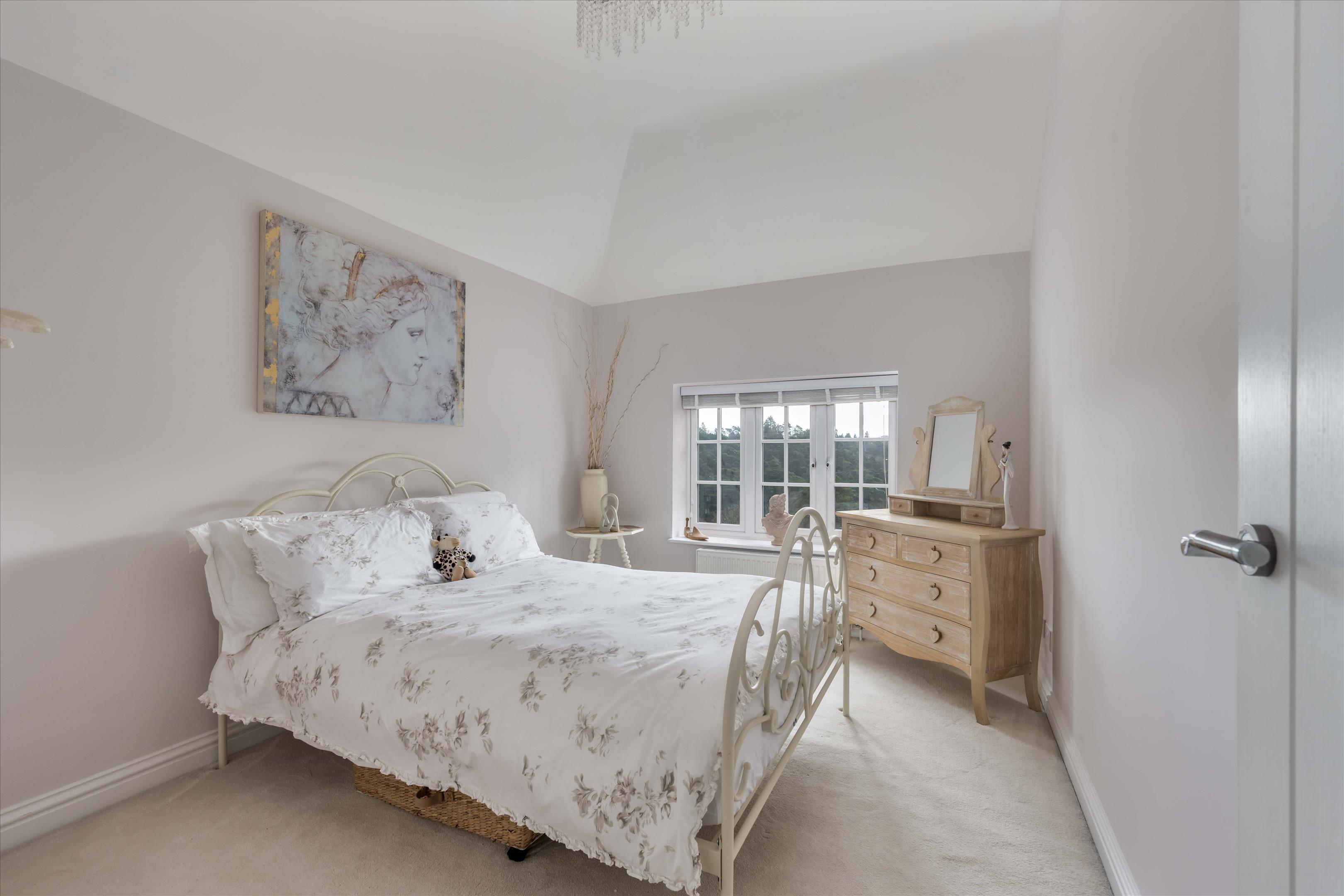 Hazel Grove, Hindhead, Surrey, GU26.