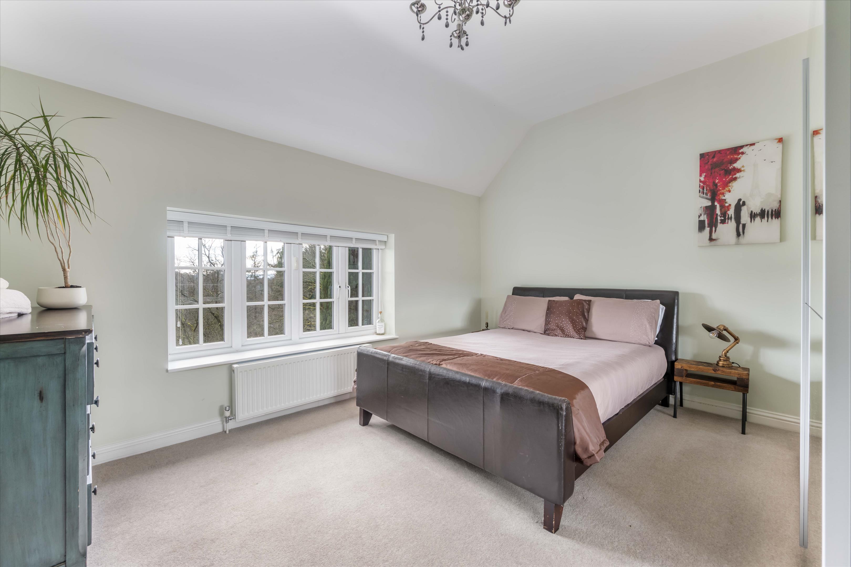 Hazel Grove, Hindhead, Surrey, GU26.