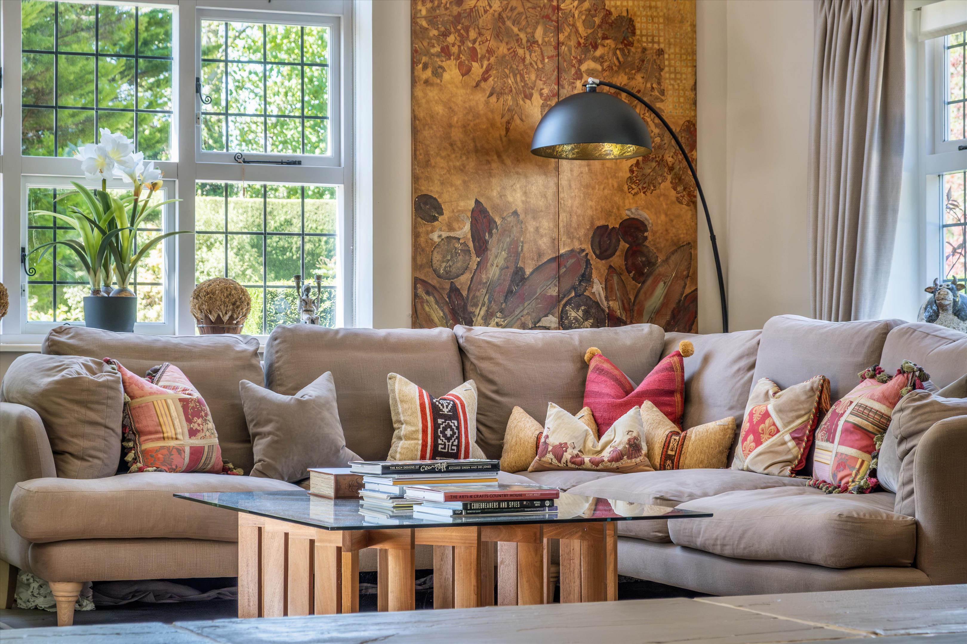 Weydown Road, Haslemere, Surrey GU27
