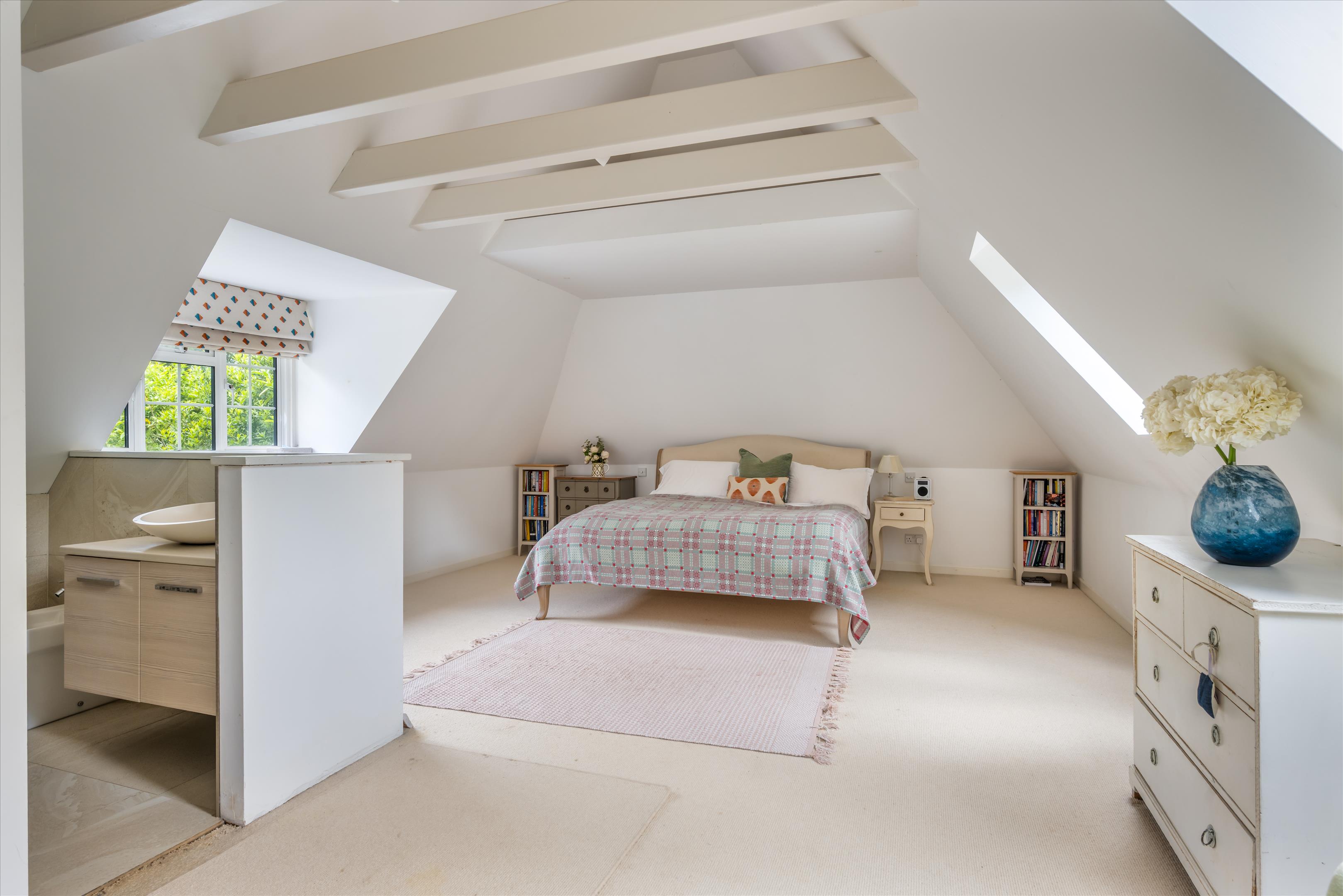 Holdfast Lane, Haslemere, Surrey GU27