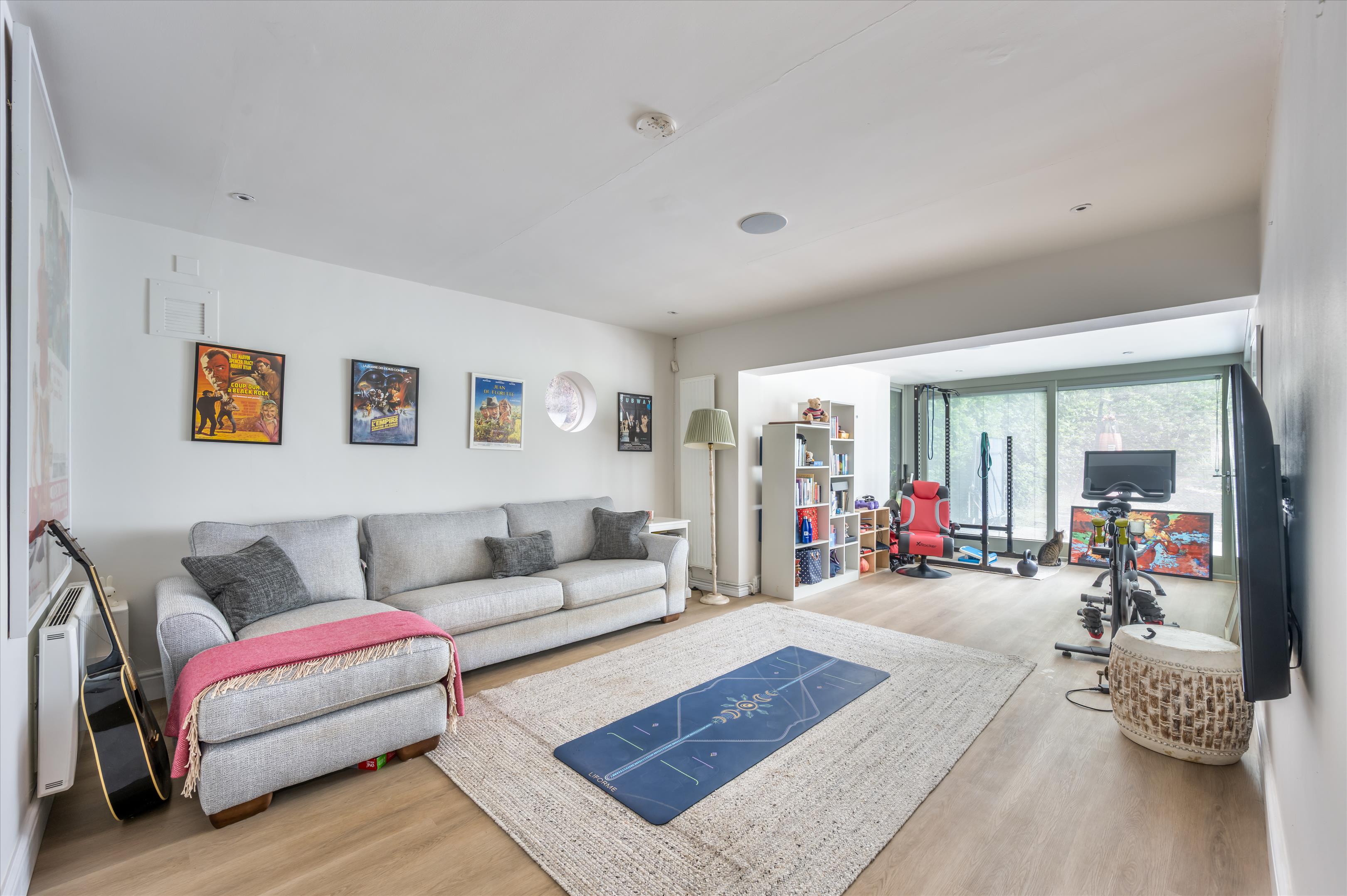 Holdfast Lane, Haslemere, Surrey GU27