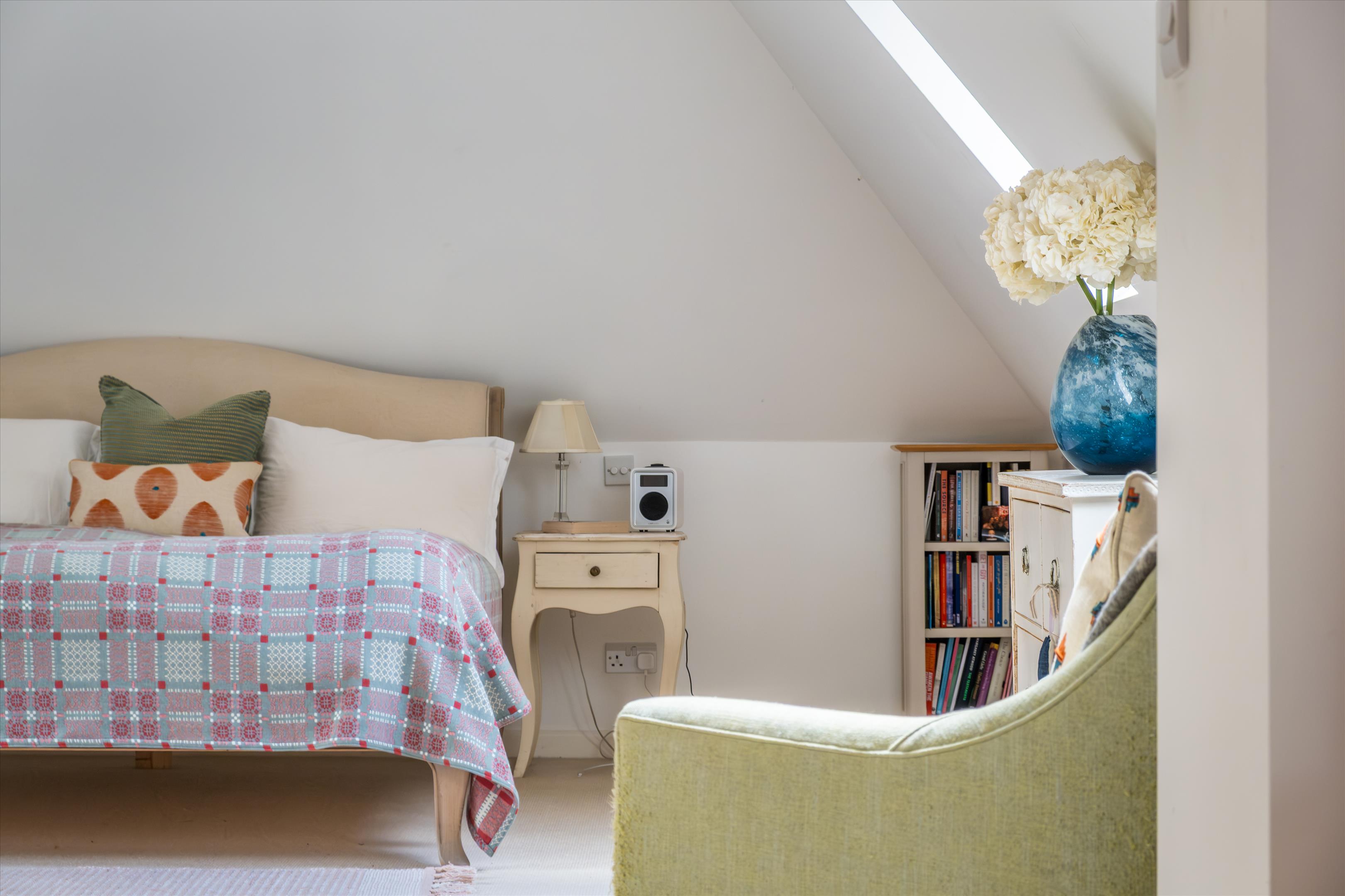Holdfast Lane, Haslemere, Surrey GU27
