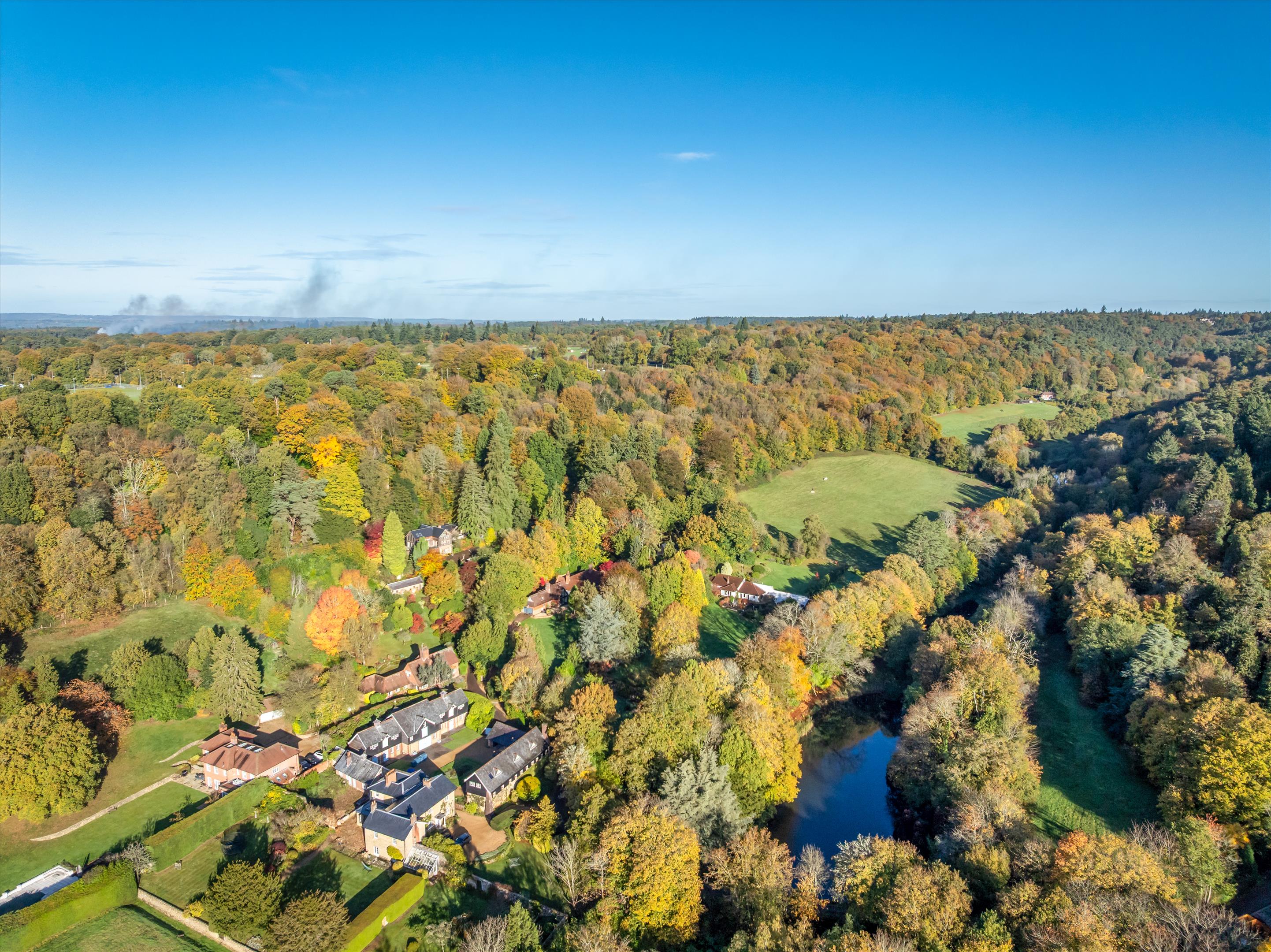 Hindhead Road, Haslemere, Surrey GU27