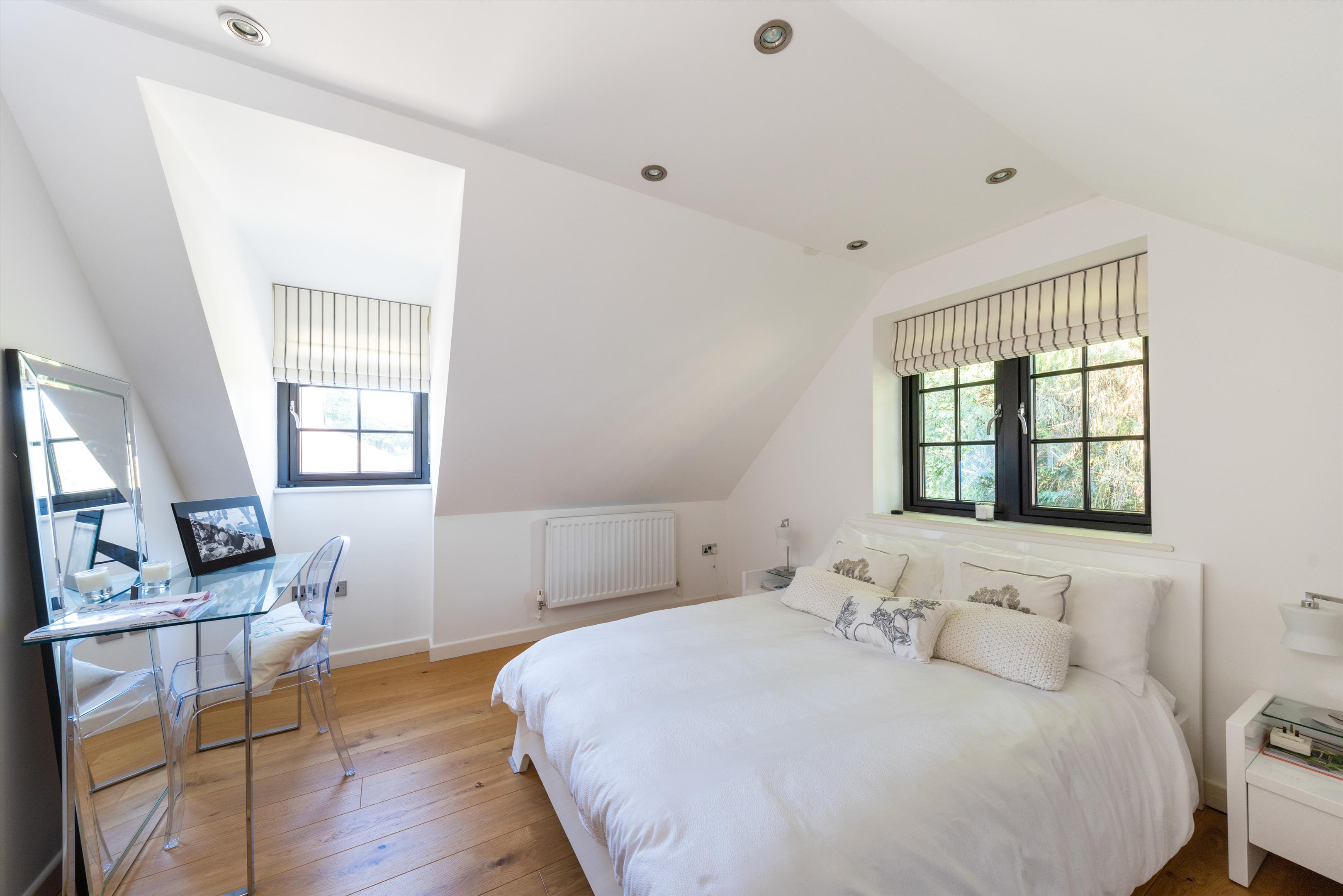 Fernhurst, Haslemere, Surrey GU27