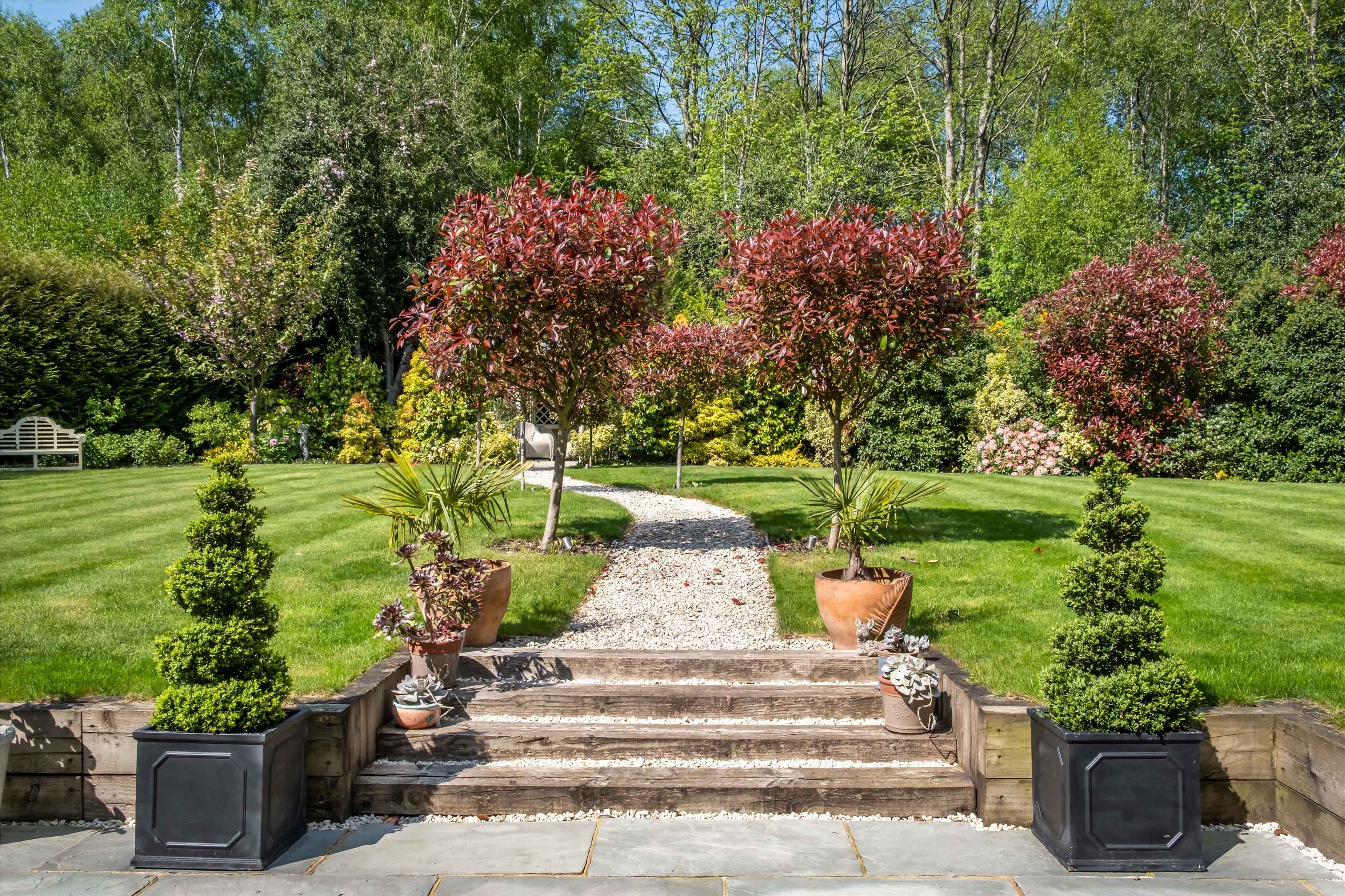 Kings Drive, Midhurst, West Sussex, GU29