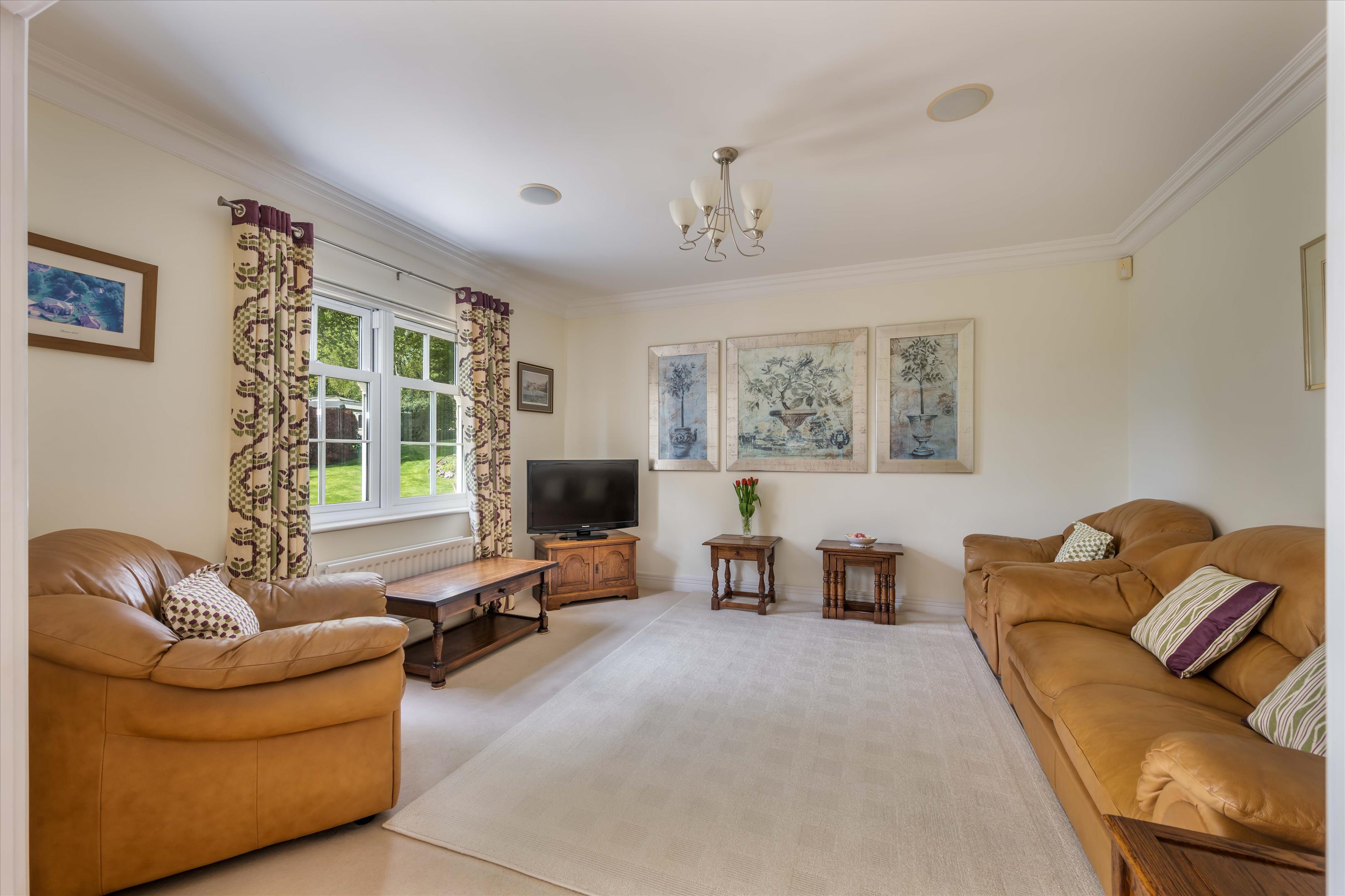 Hurst Park, Midhurst, West Sussex GU29