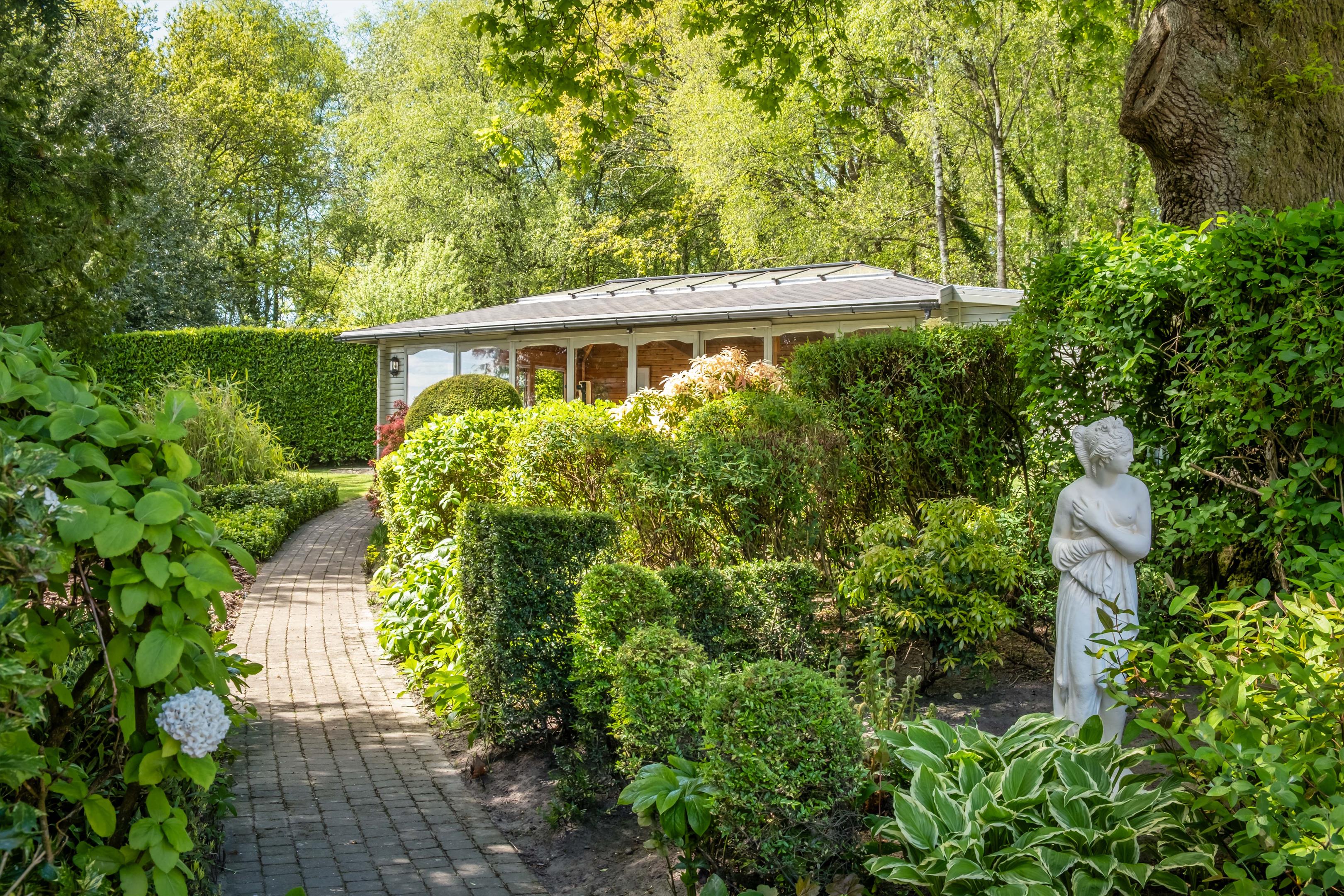 Hurst Park, Midhurst, West Sussex GU29
