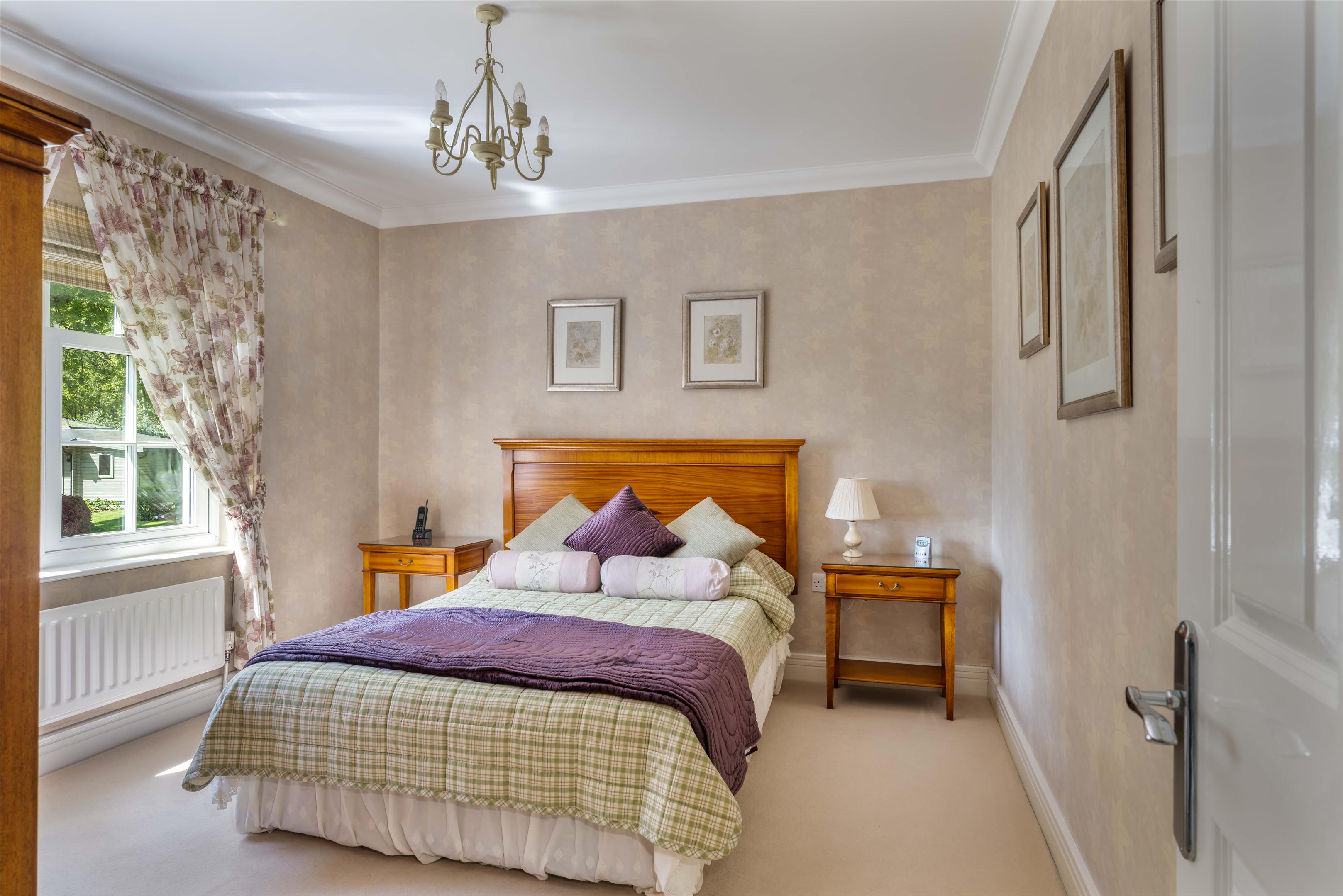 Hurst Park, Midhurst, West Sussex GU29