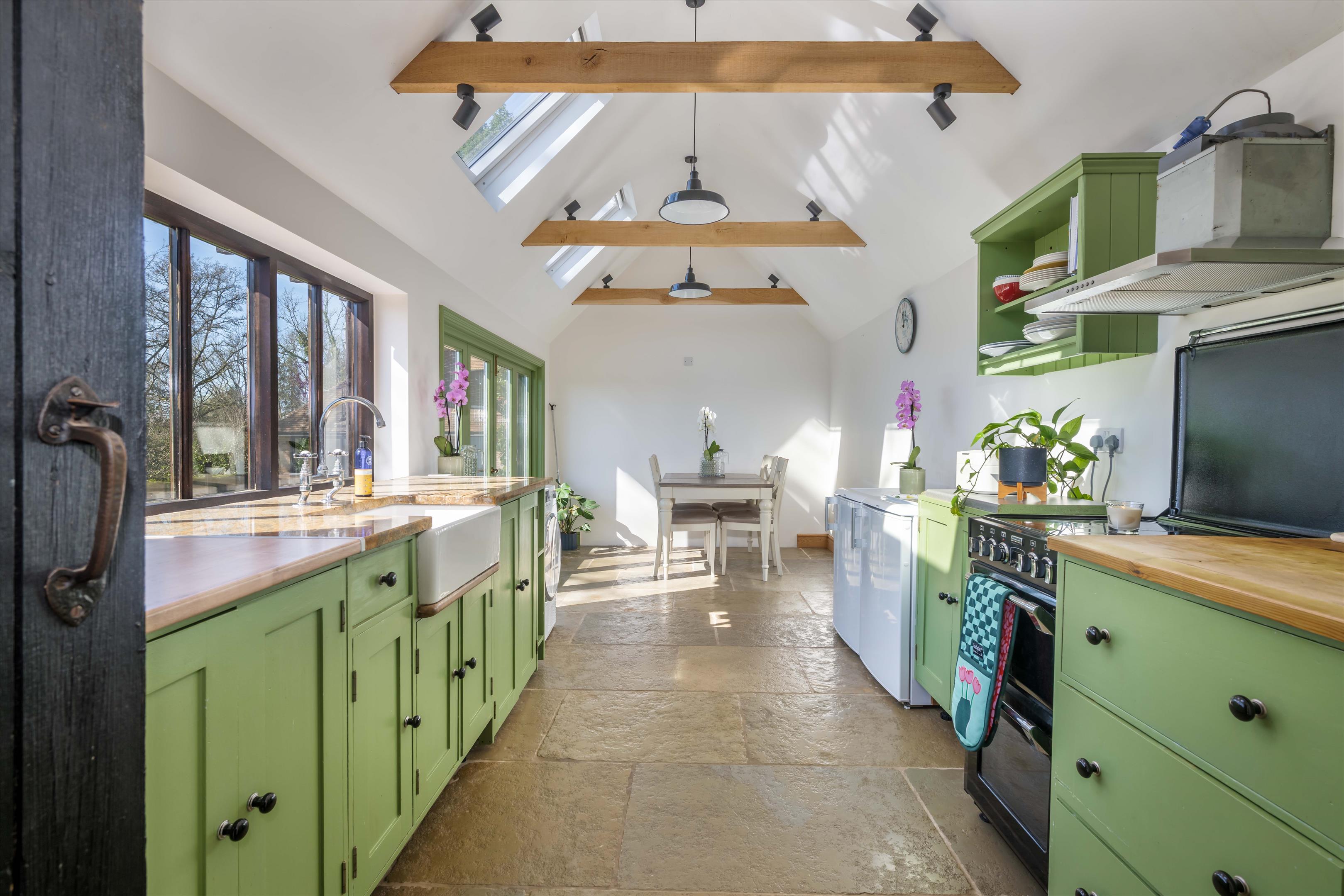 Copyhold Lane, Haslemere, West Sussex GU27