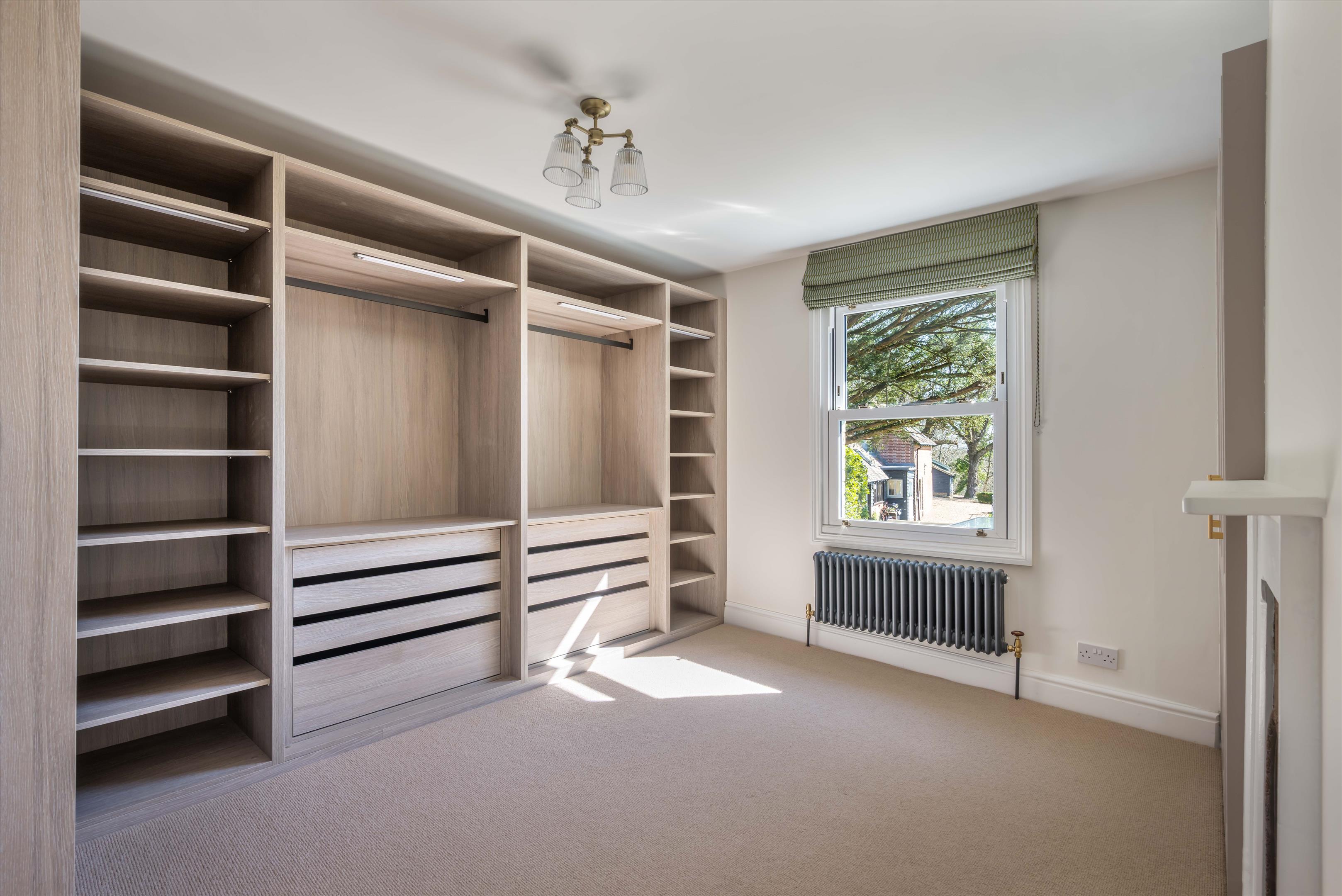 Copyhold Lane, Haslemere, West Sussex GU27