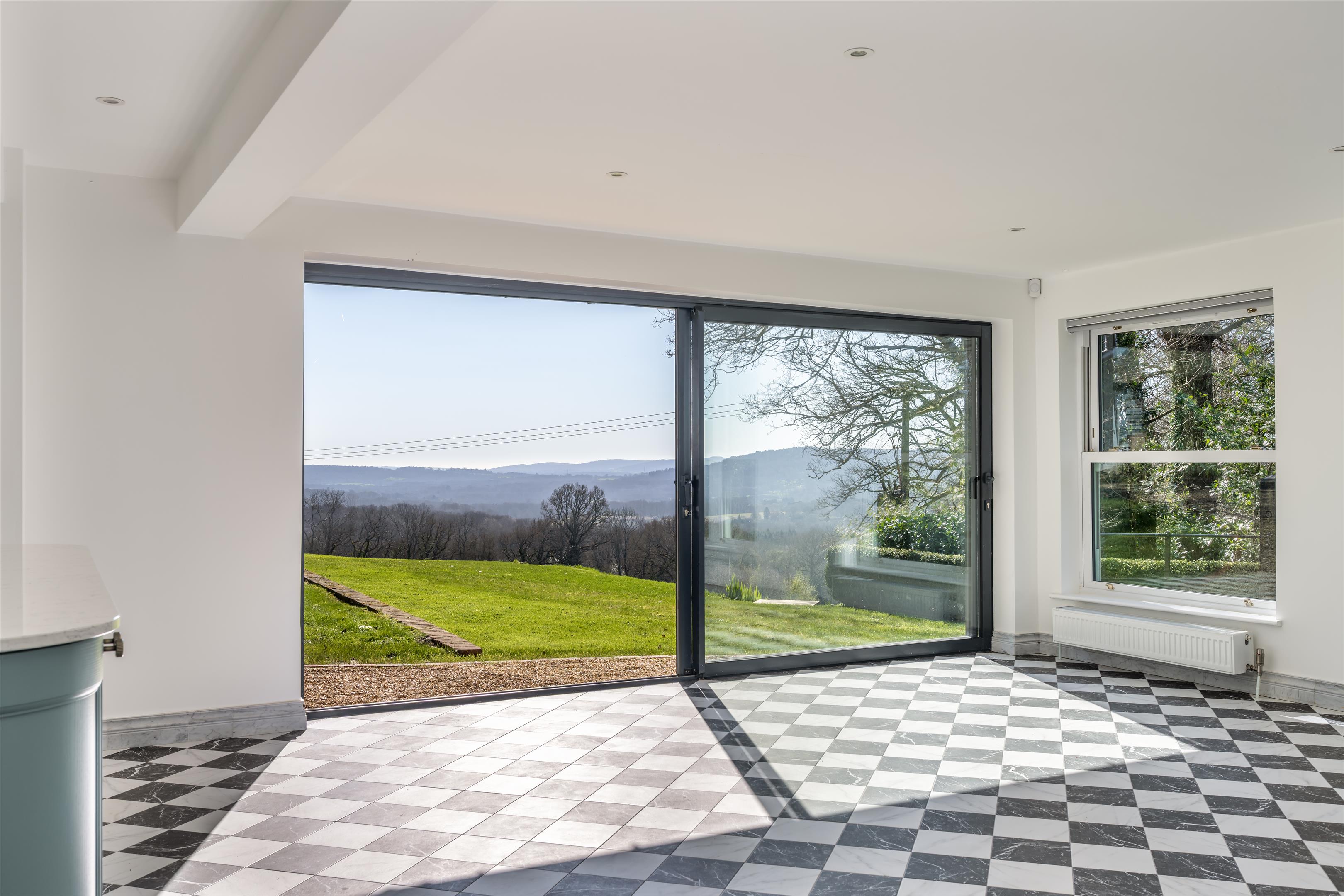 Copyhold Lane, Haslemere, West Sussex GU27
