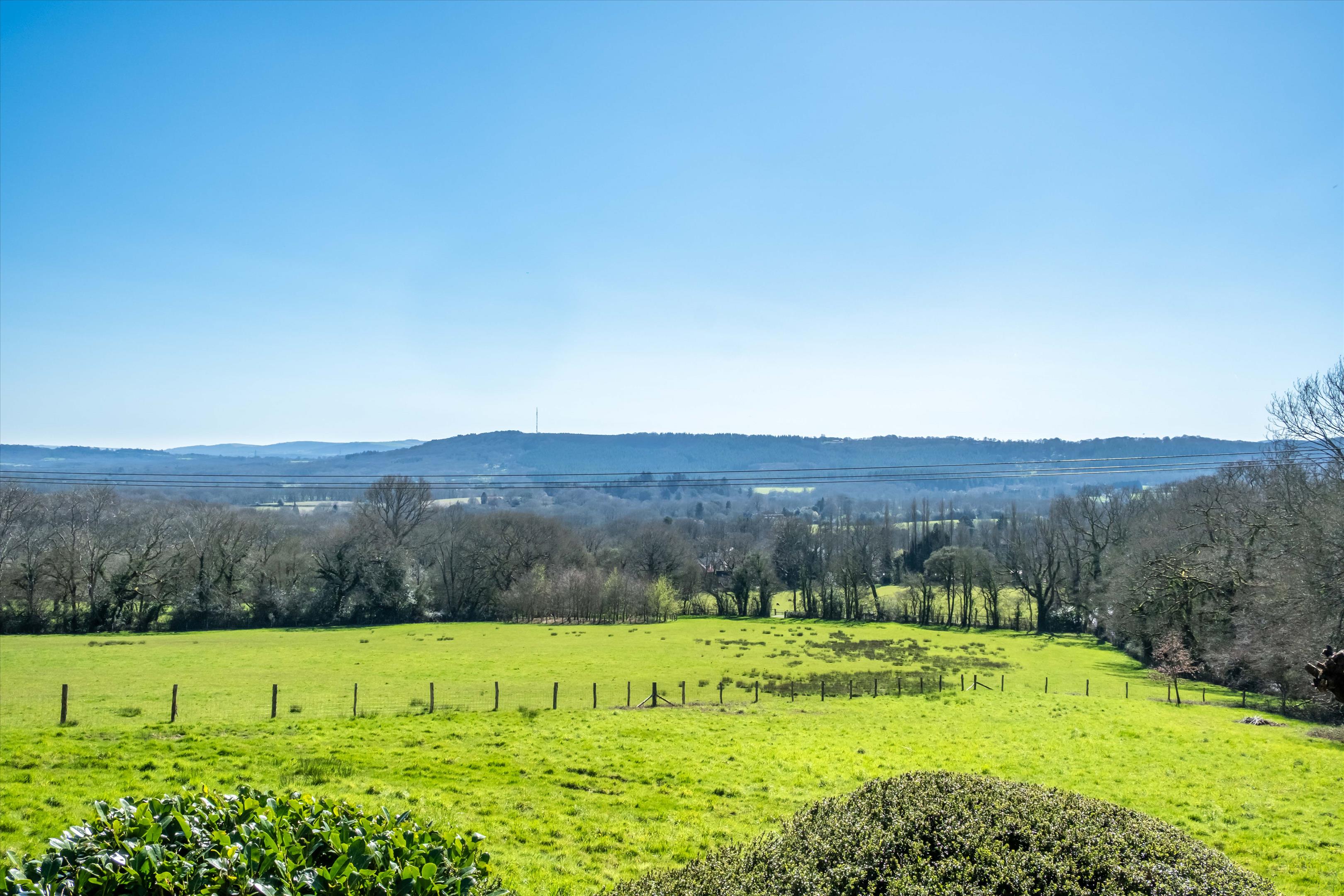 Copyhold Lane, Haslemere, West Sussex GU27