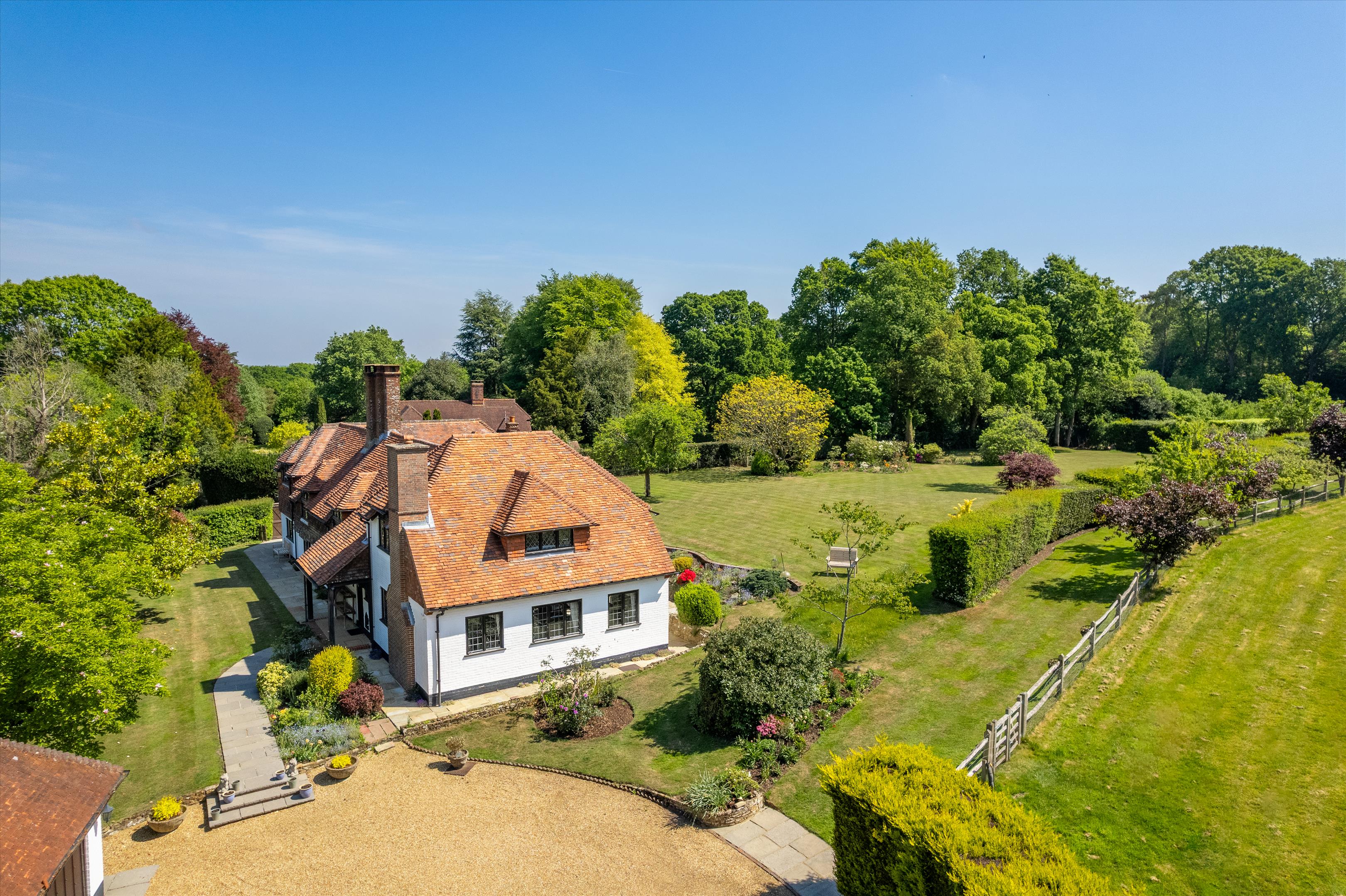 Green Cross Lane, Churt, Farnham, Surrey GU10 2ND