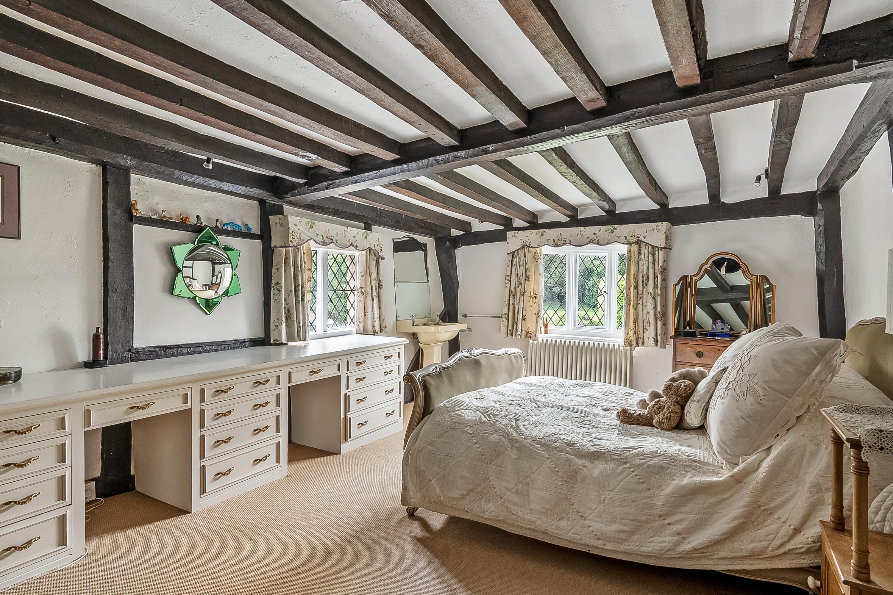 Rowhook Farm, Rowhook, Horsham, West Sussex, RH12 3PY