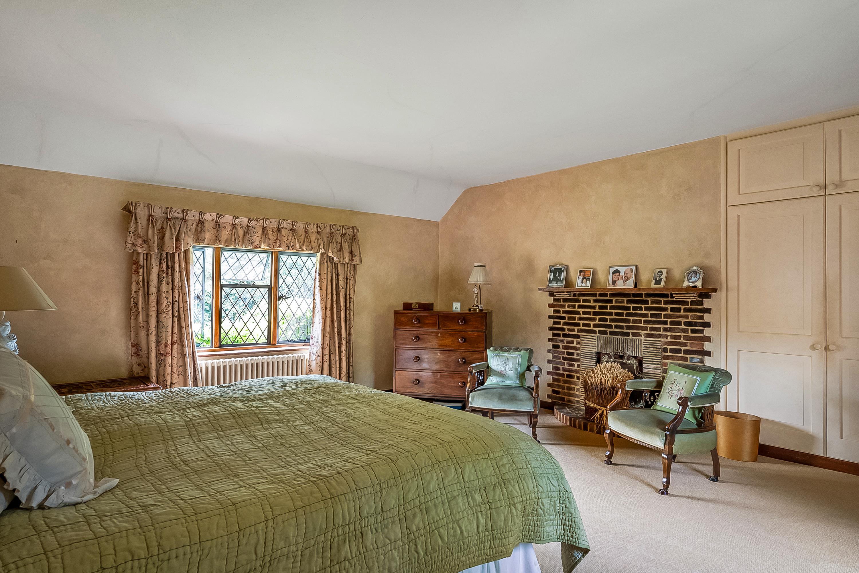 Rowhook Farm, Rowhook, Horsham, West Sussex, RH12 3PY