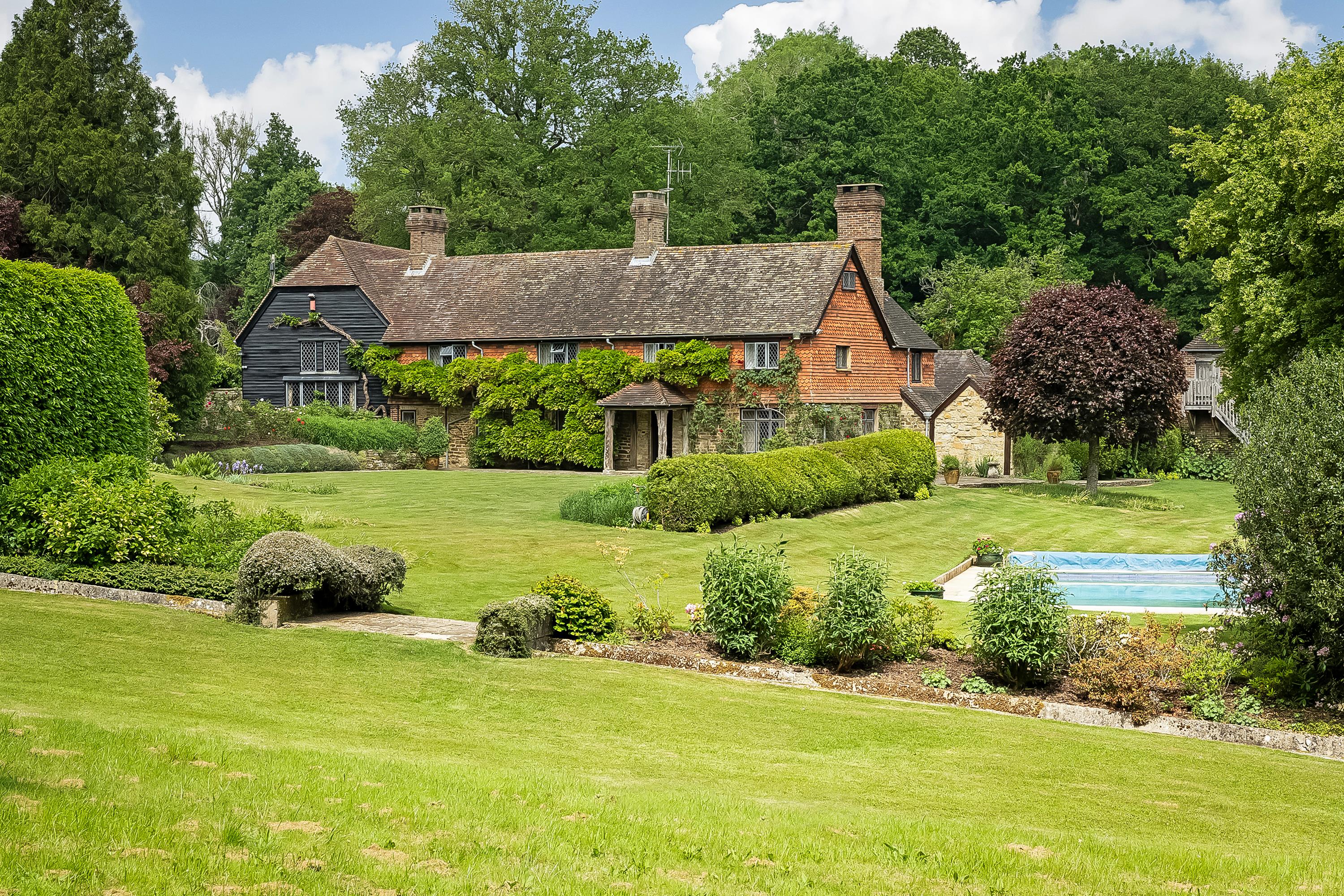 Rowhook Farm, Rowhook, Horsham, West Sussex, RH12 3PY