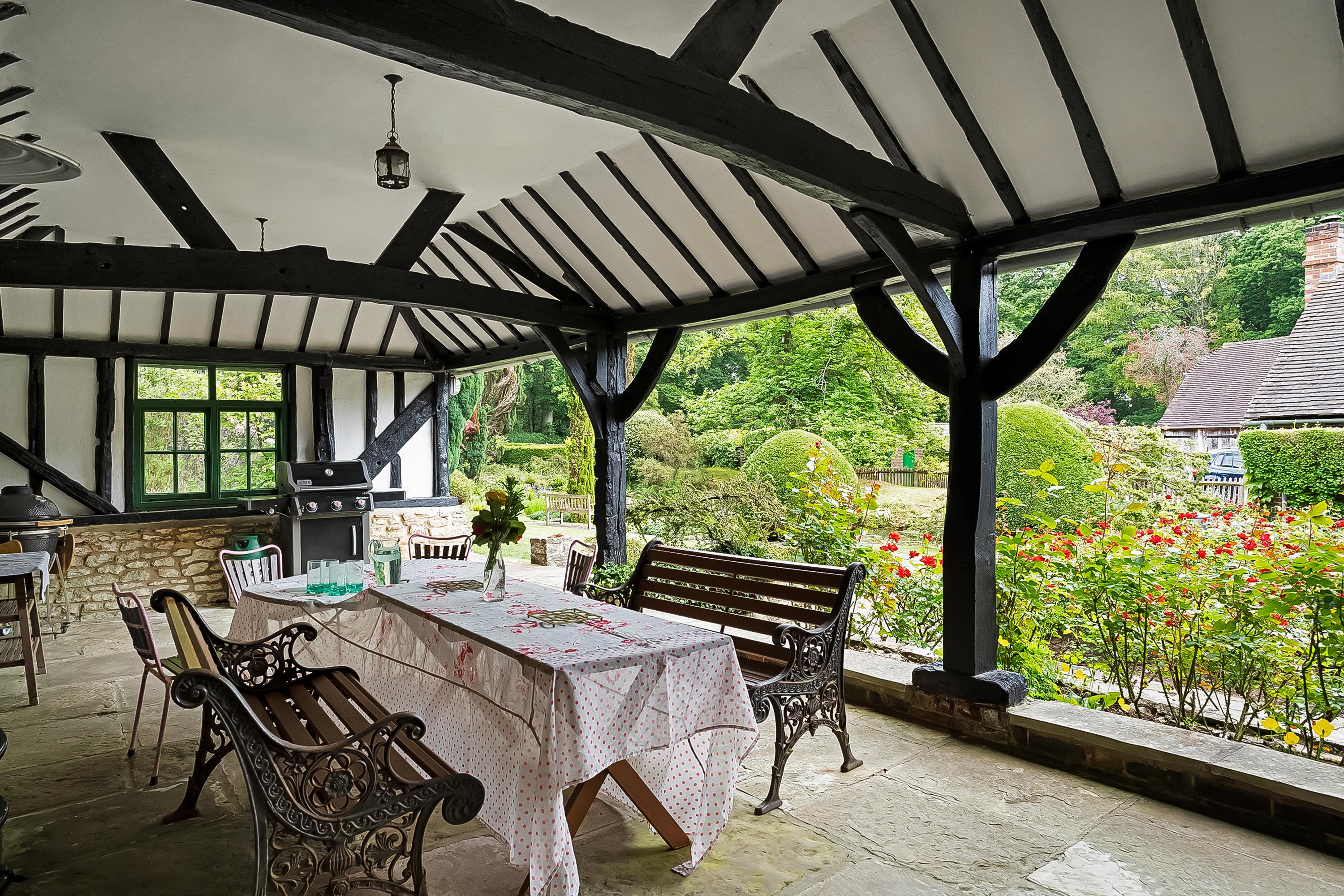 Rowhook Farm, Rowhook, Horsham, West Sussex, RH12 3PY