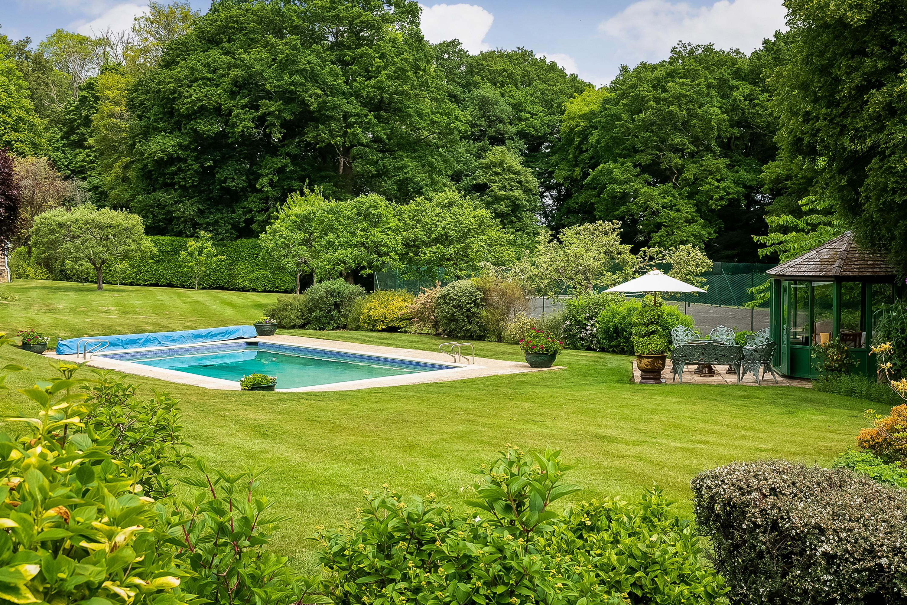 Rowhook Farm, Rowhook, Horsham, West Sussex, RH12 3PY