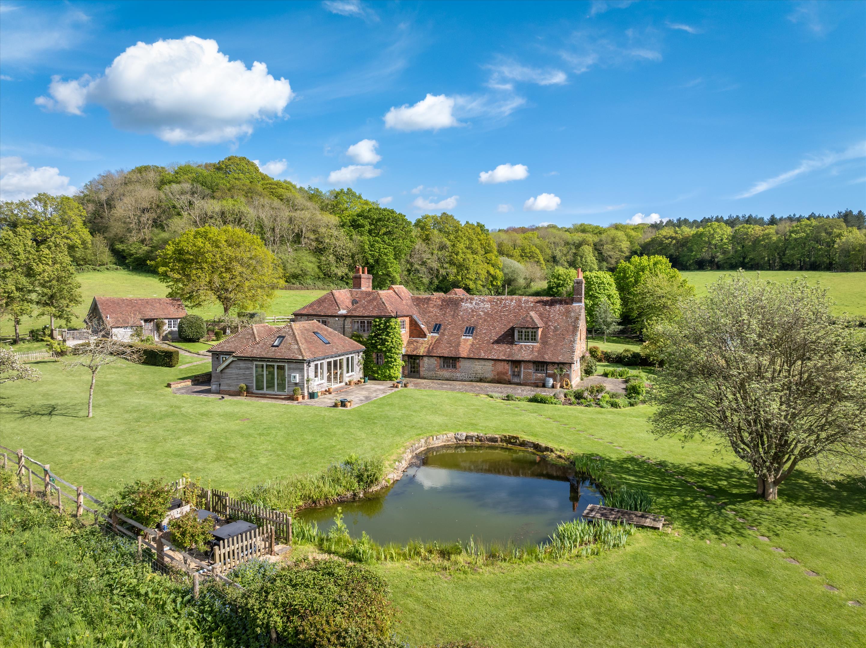 Blackhouse Lane, Fox Hill, Petworth, West Sussex, GU28