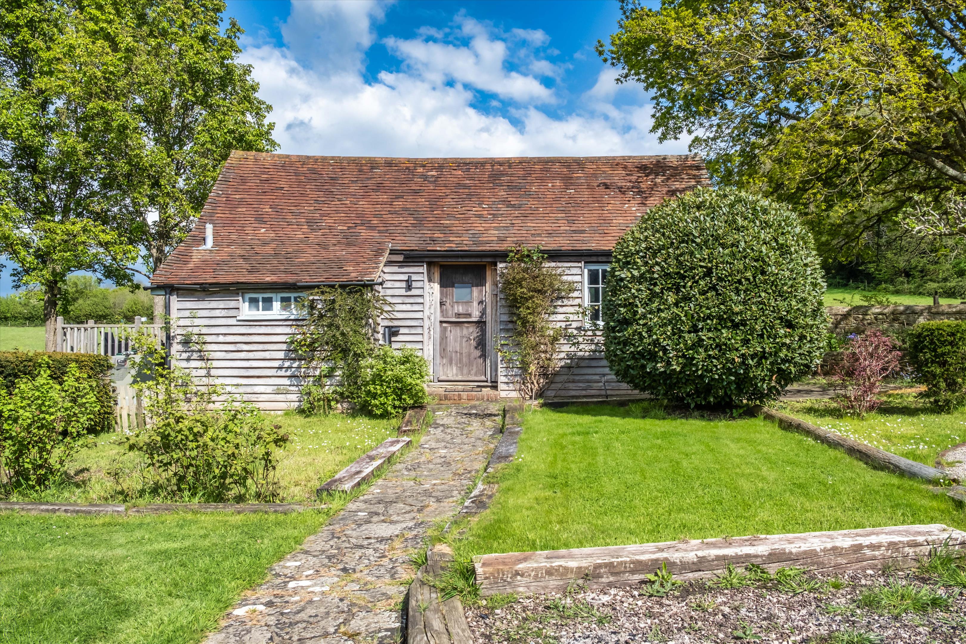 Blackhouse Lane, Fox Hill, Petworth, West Sussex, GU28