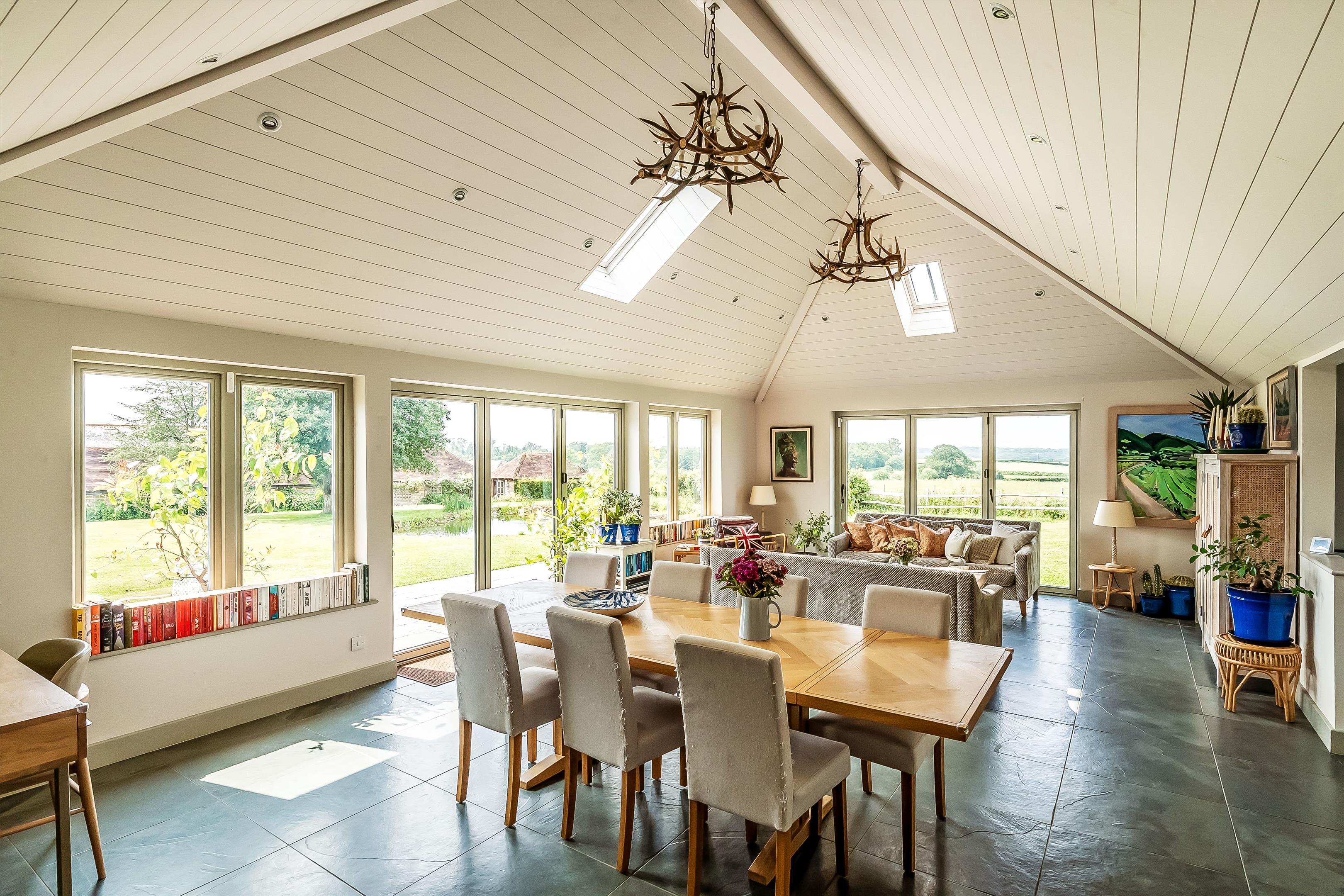Blackhouse Lane, Fox Hill, Petworth, West Sussex, GU28