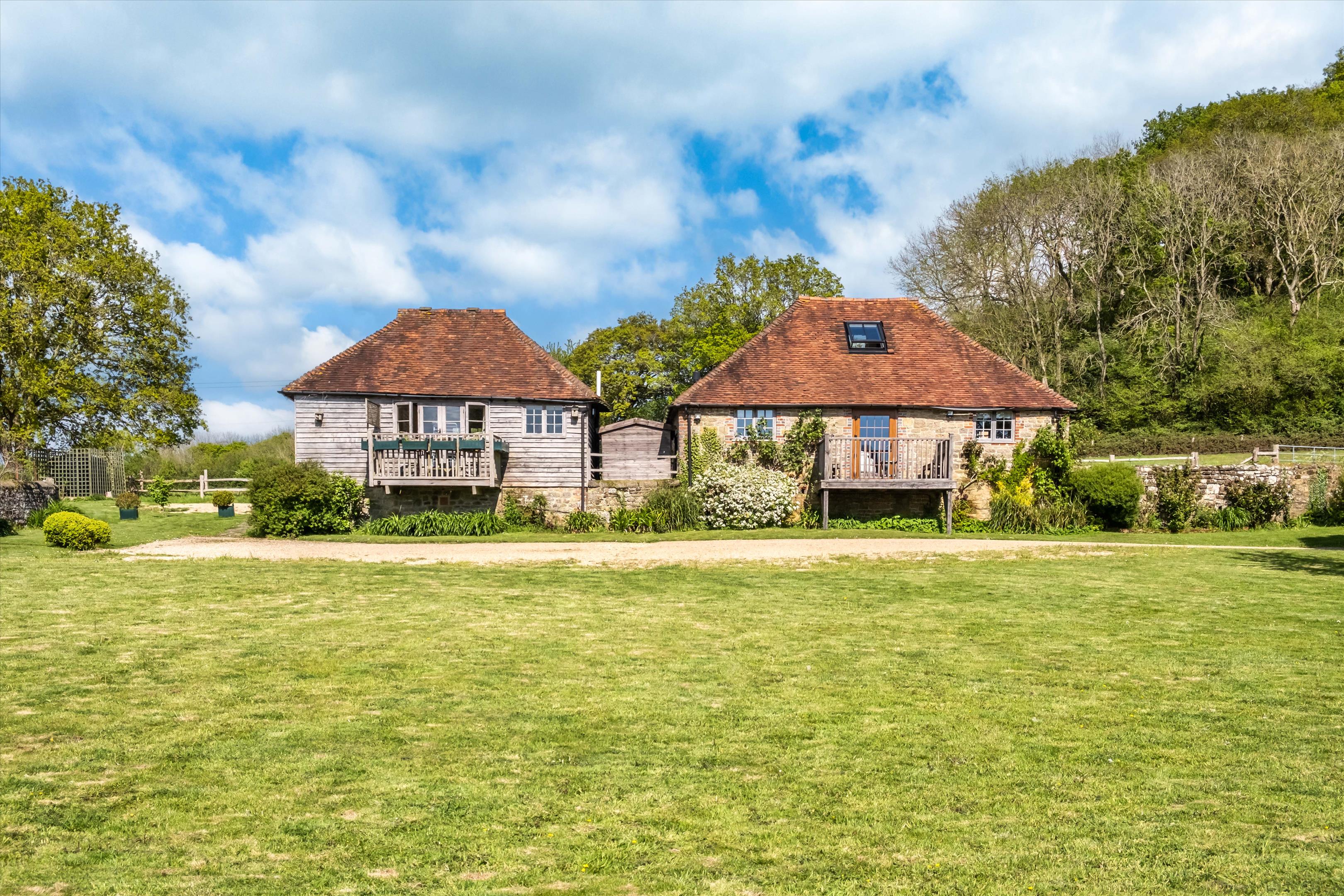 Blackhouse Lane, Fox Hill, Petworth, West Sussex, GU28