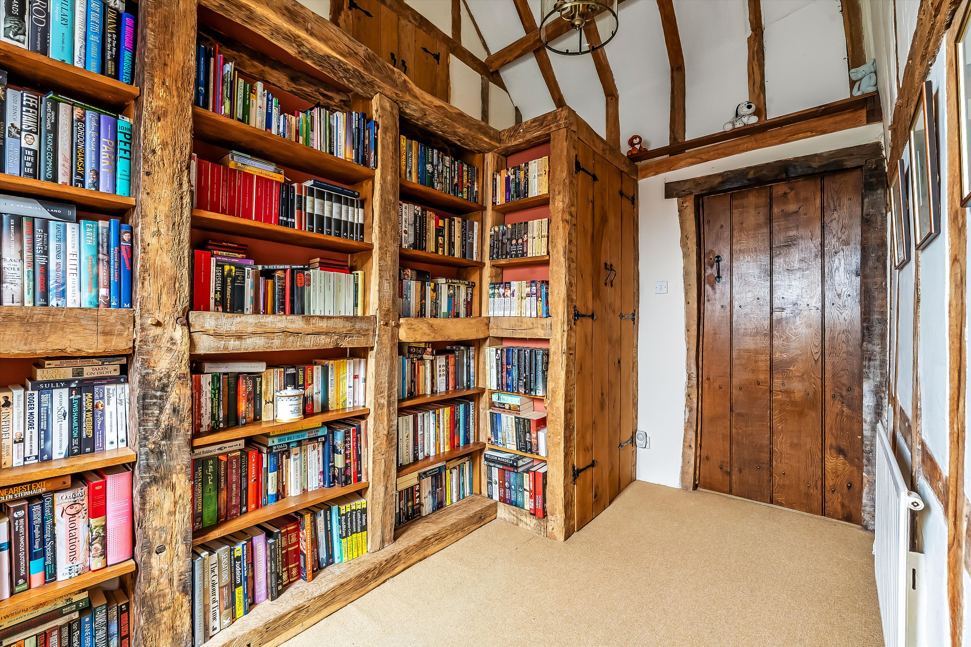 Blackhouse Lane, Fox Hill, Petworth, West Sussex, GU28