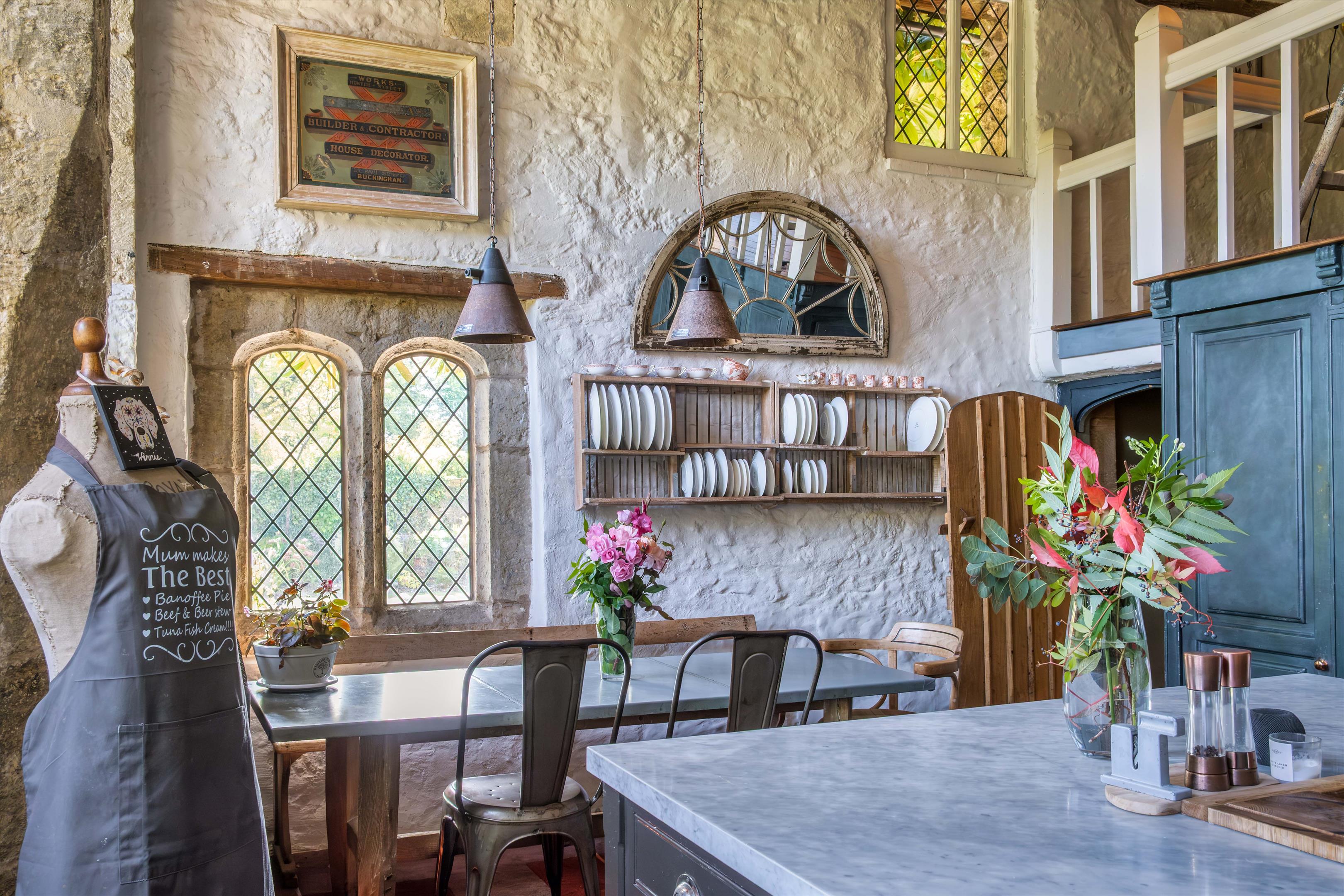 London Road, Pulborough, West Sussex, RH20