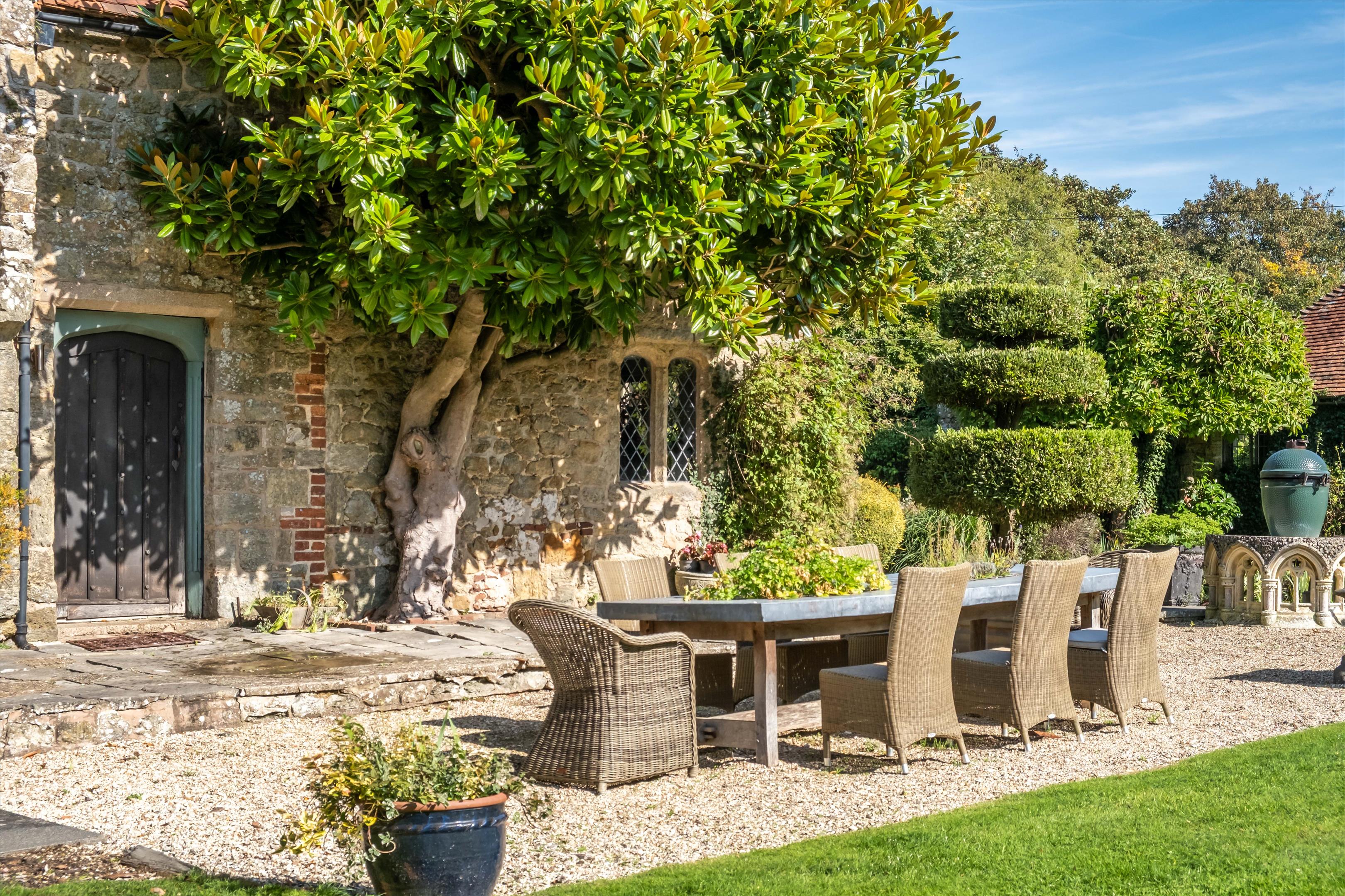 London Road, Pulborough, West Sussex, RH20