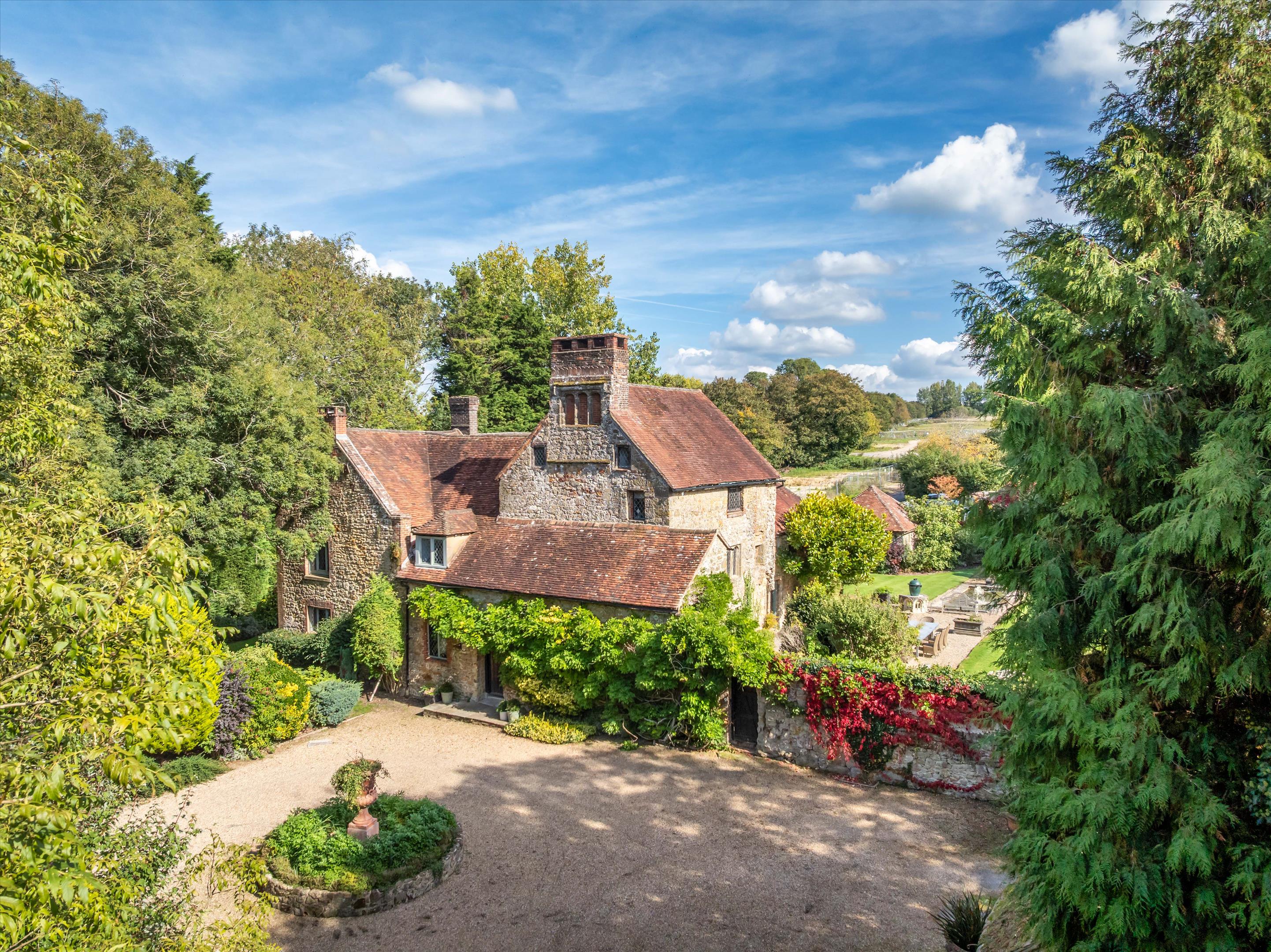 London Road, Pulborough, West Sussex, RH20