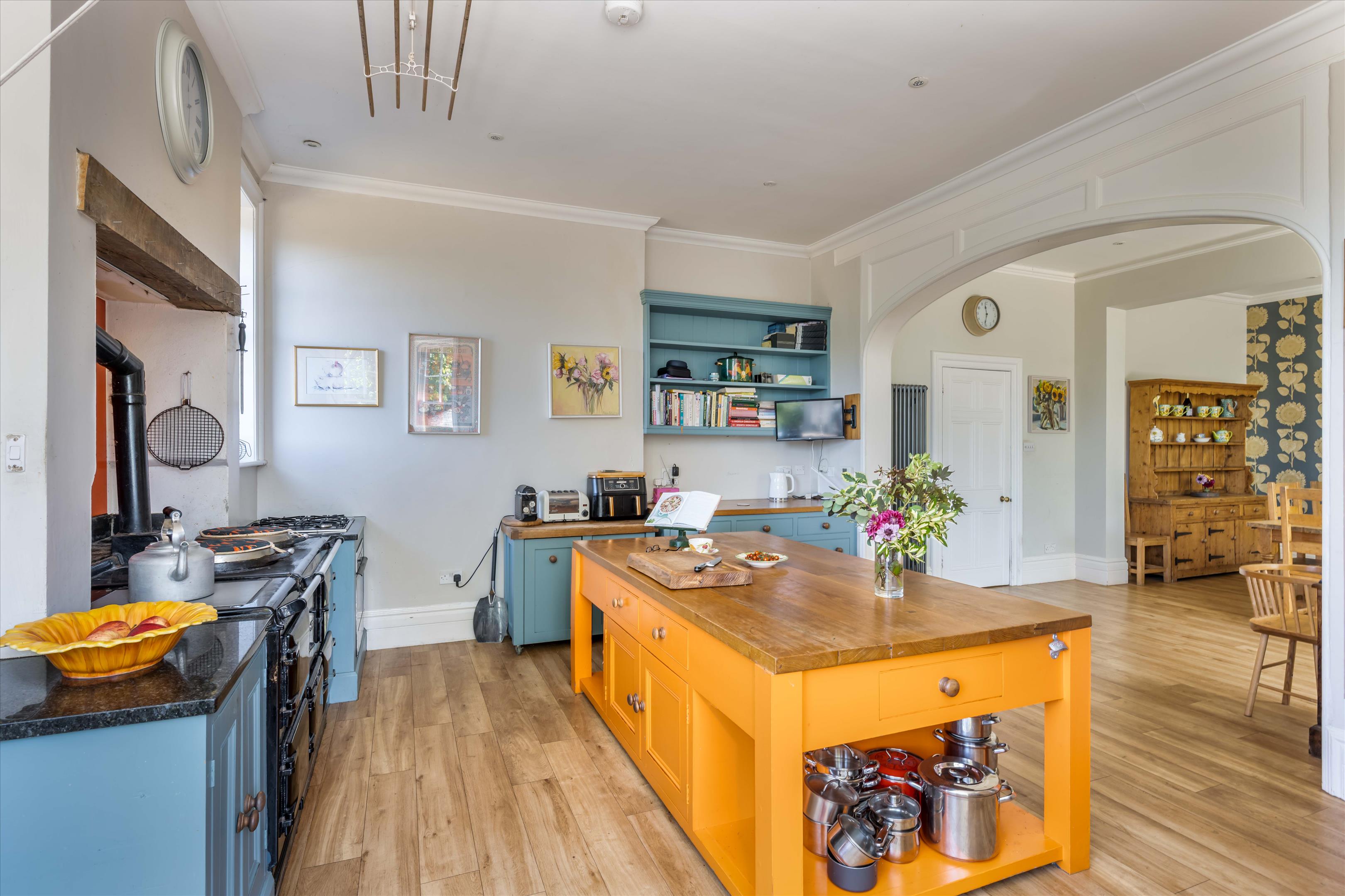Hollist Lane, Easebourne, Midhurst, West Sussex GU29