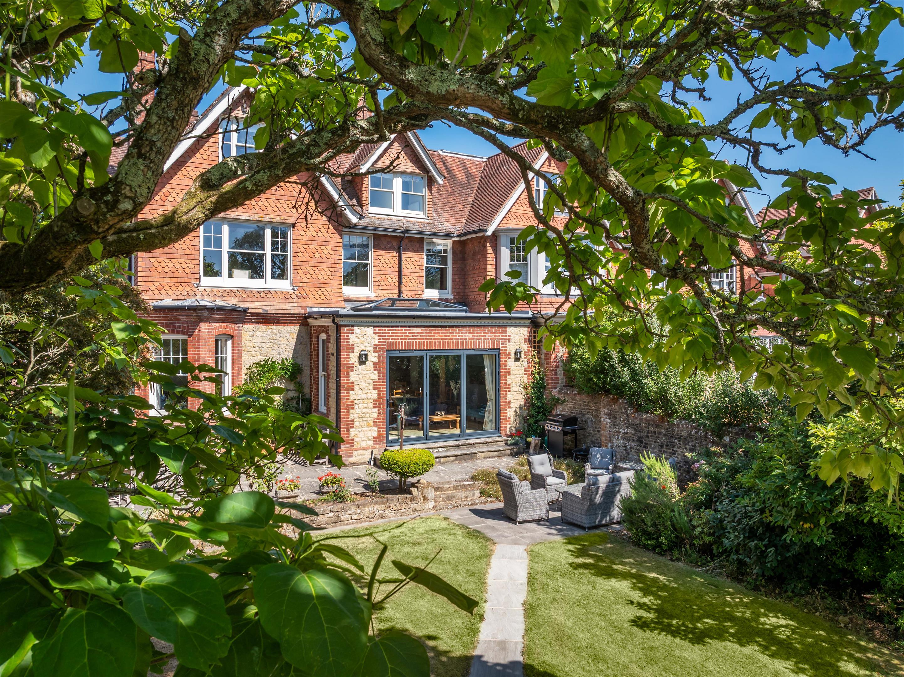Hollist Lane, Easebourne, Midhurst, West Sussex GU29