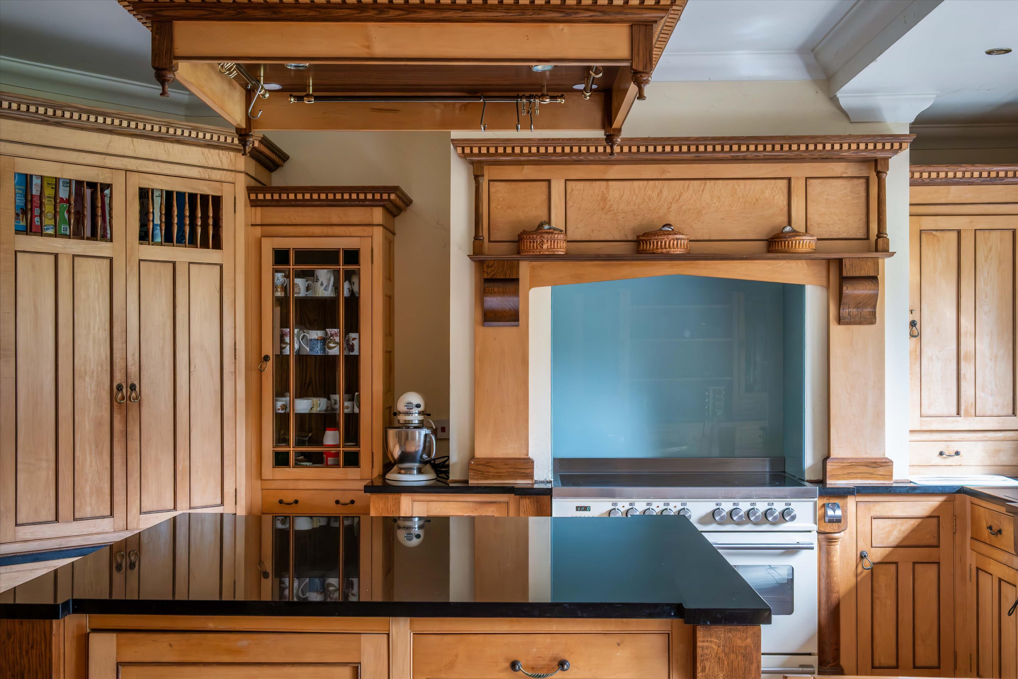 Tennysons Ridge, Haslemere, Surrey GU27