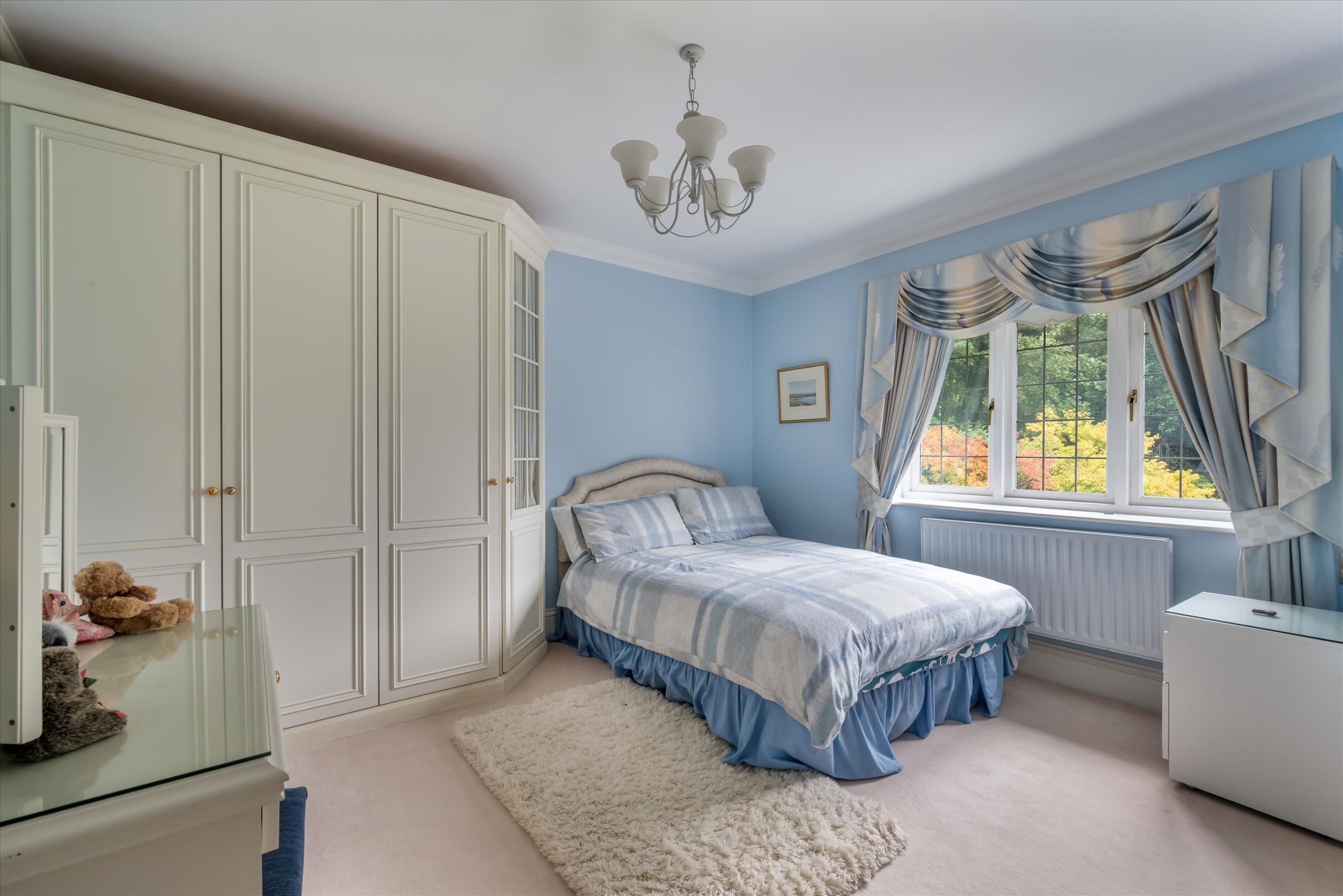 Tennysons Ridge, Haslemere, Surrey GU27