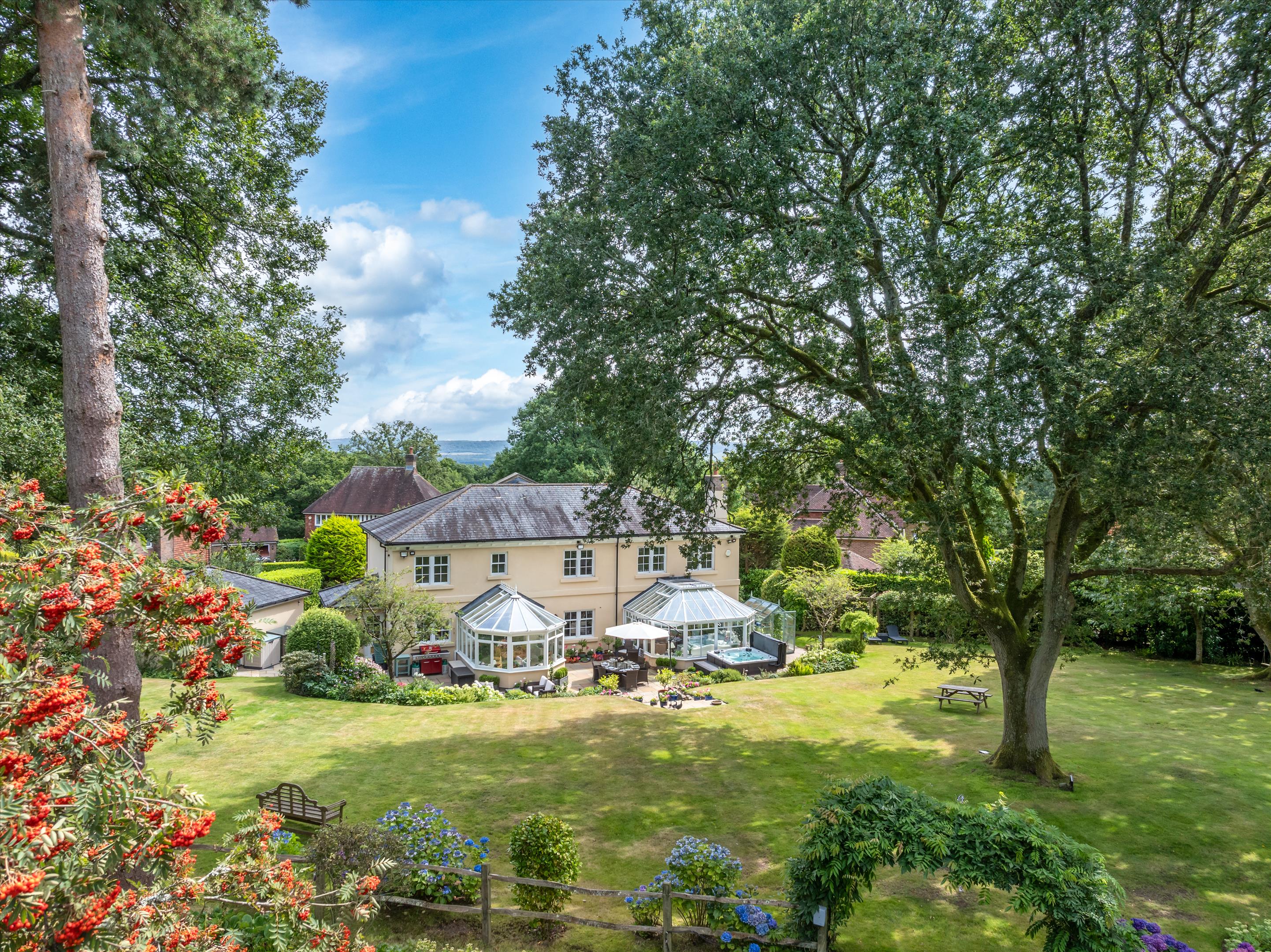 Hurst Park, Midhurst, West Sussex, GU29