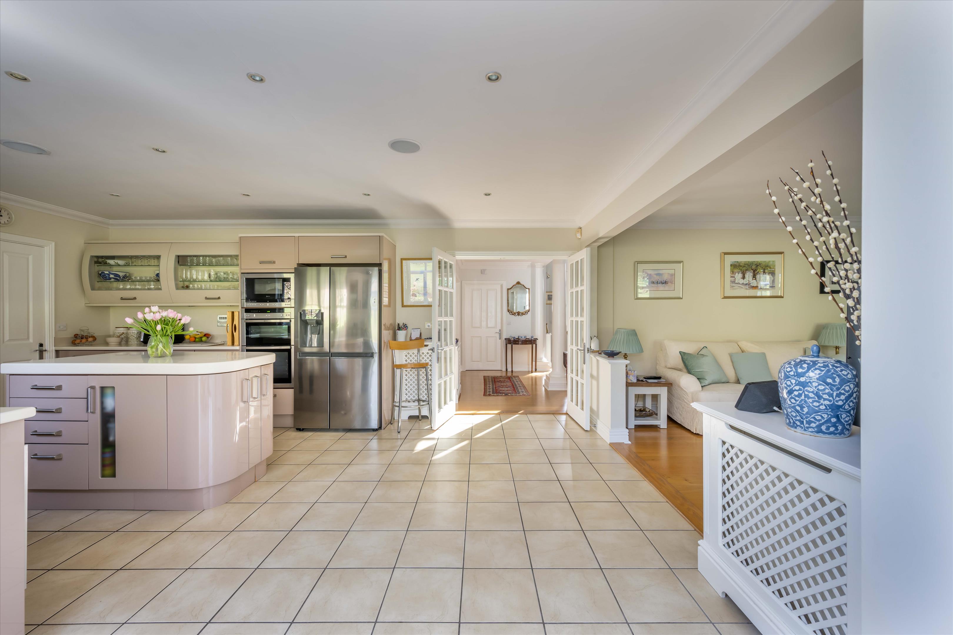 Hurst Park, Midhurst, West Sussex, GU29